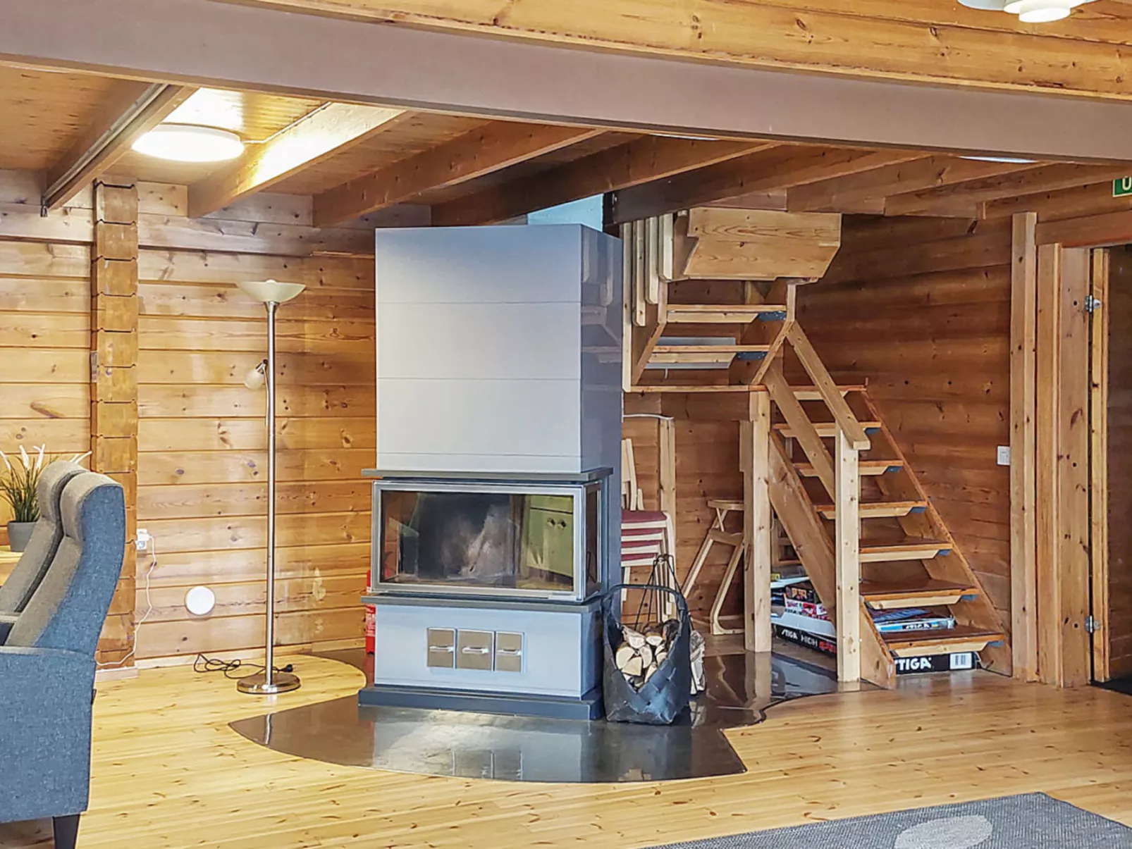 Petäjälahti-Inside