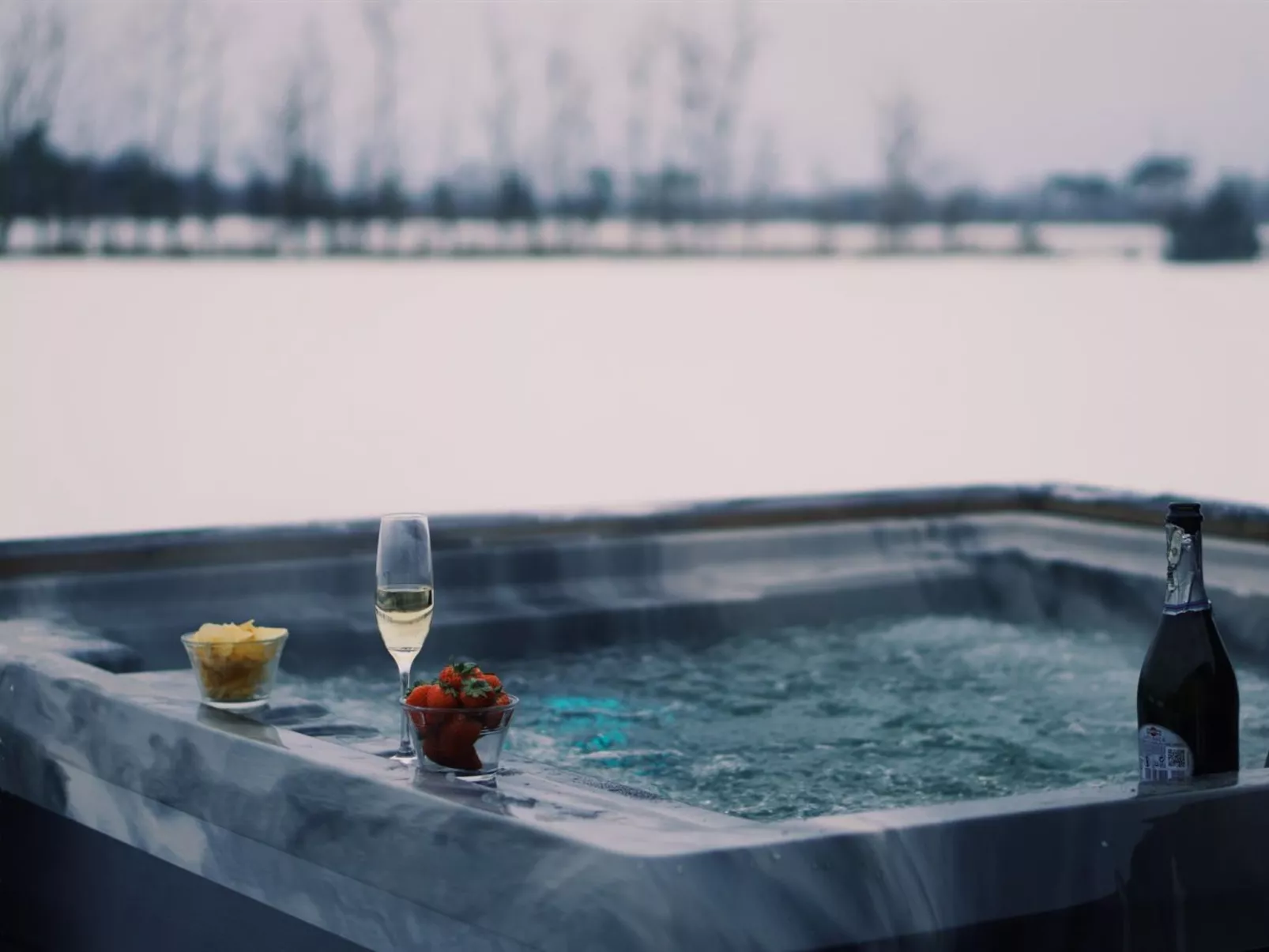 "Alisia" - 900m from the sea