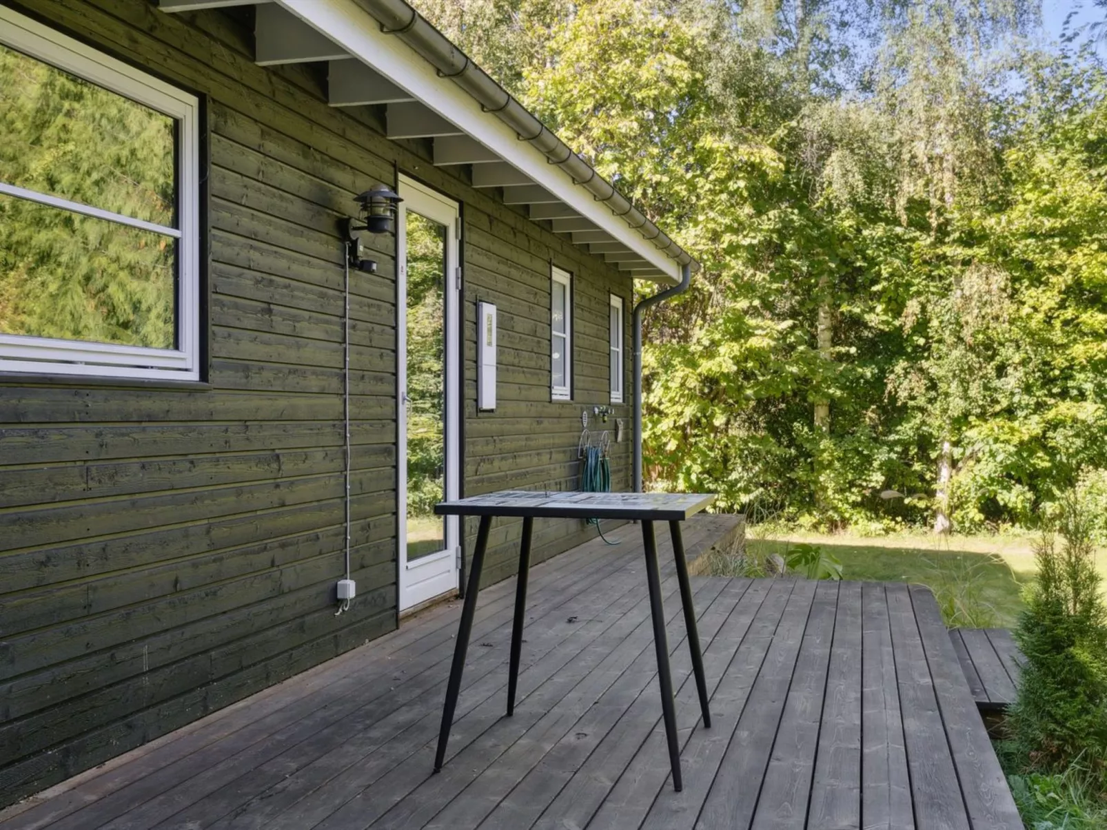 "Erikke" - 575m from the sea