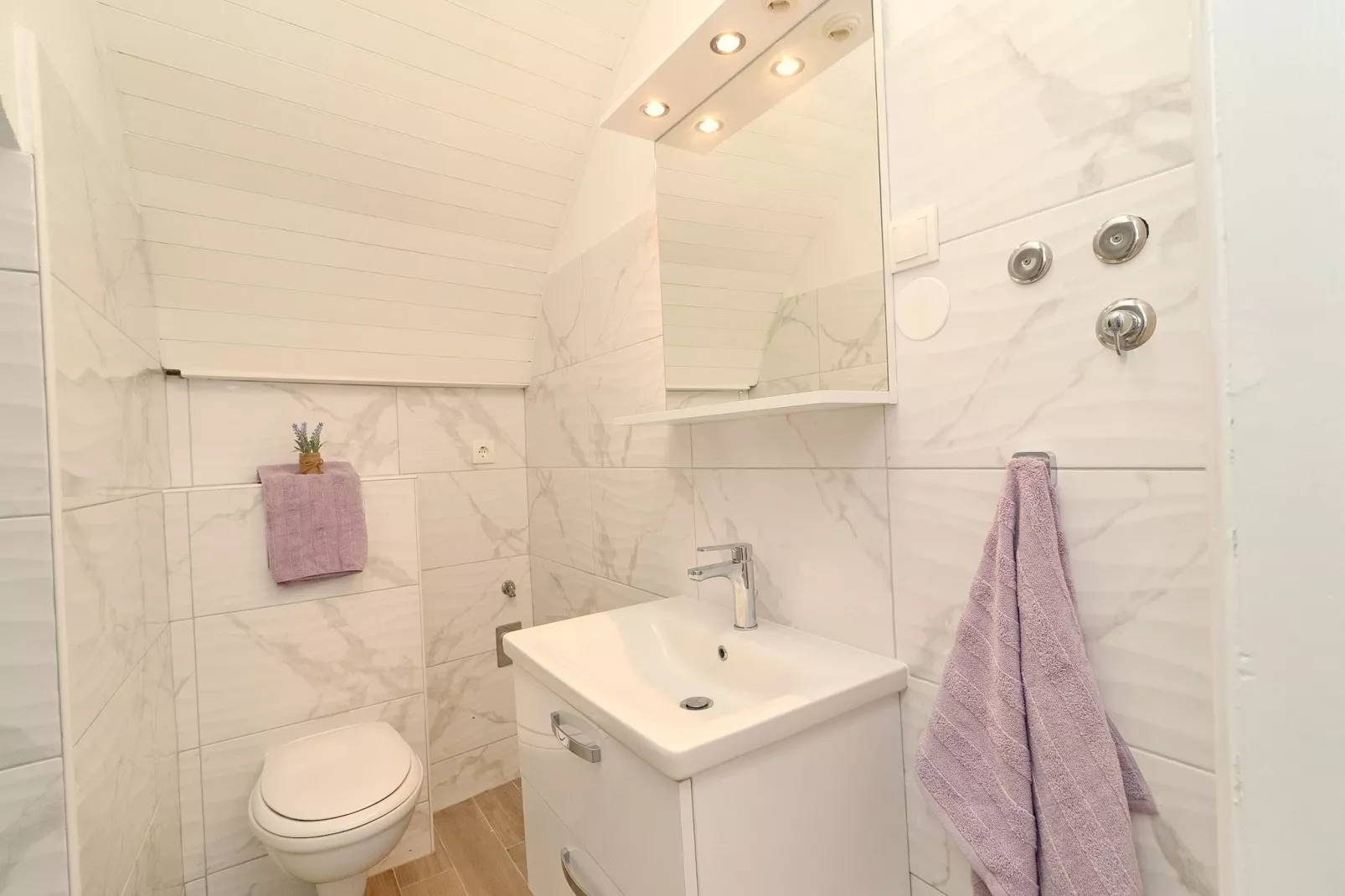 Studio Joković - Studio Apartment with Terrace and City View