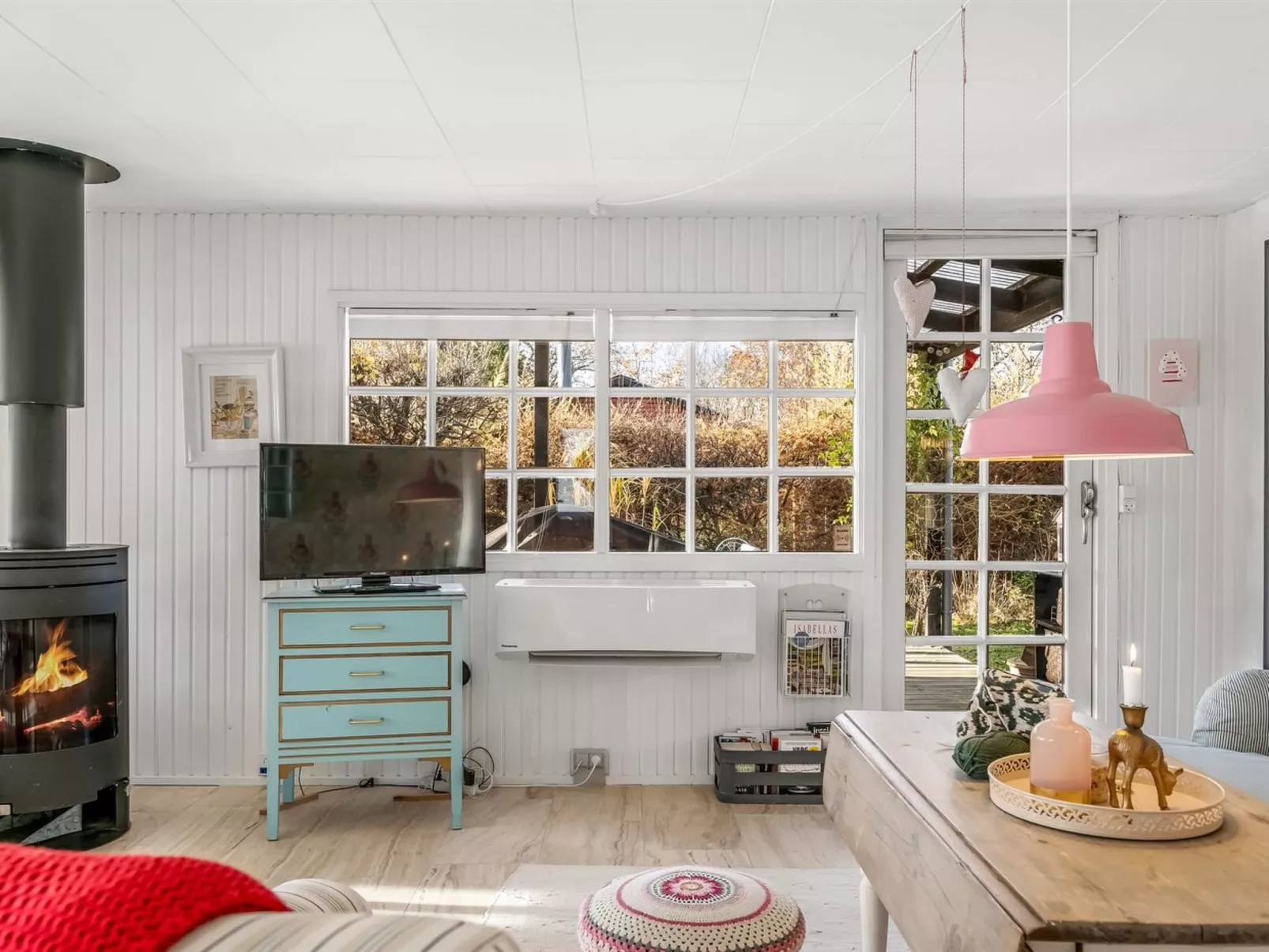 "Kamilla" -  from the sea - Dedans