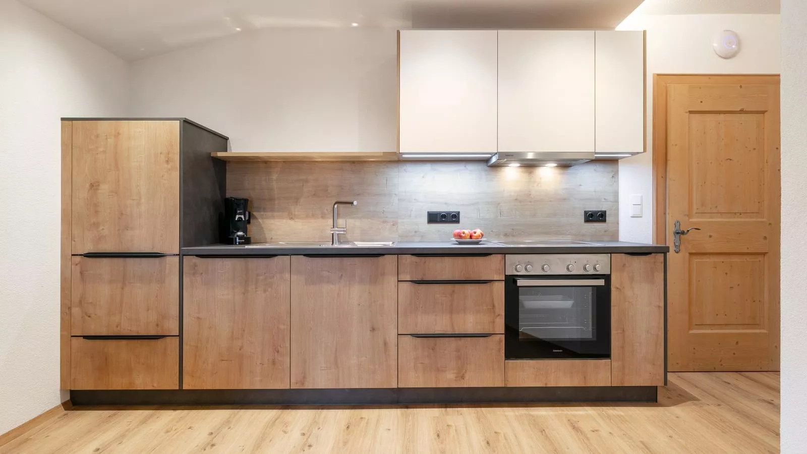 Landhaus Marchfeld Top 1  Top 2 Top 3 - Kitchen