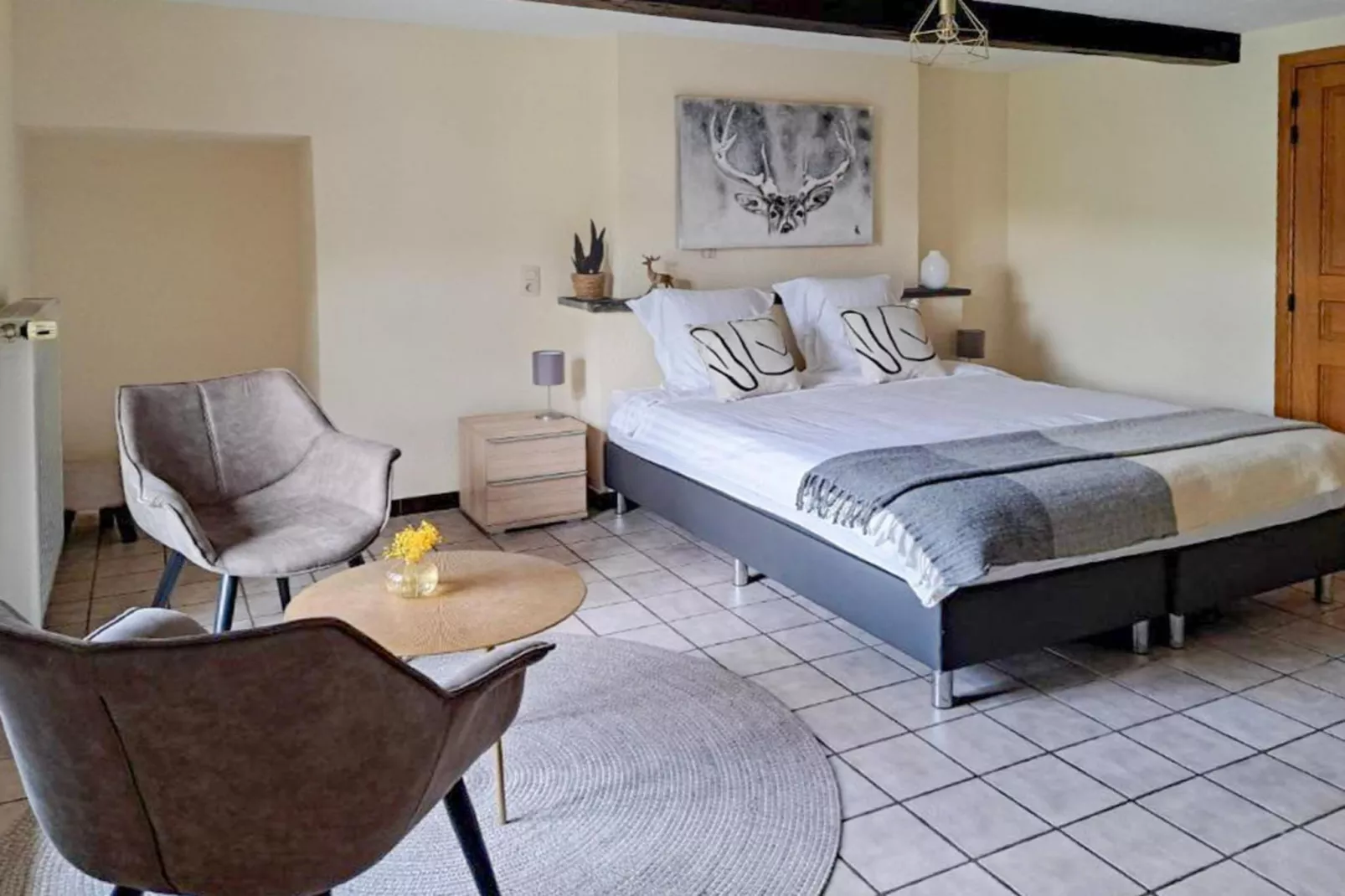 Au Coeur d'Alle - Triple Room with Bathroom-Schlafzimmer