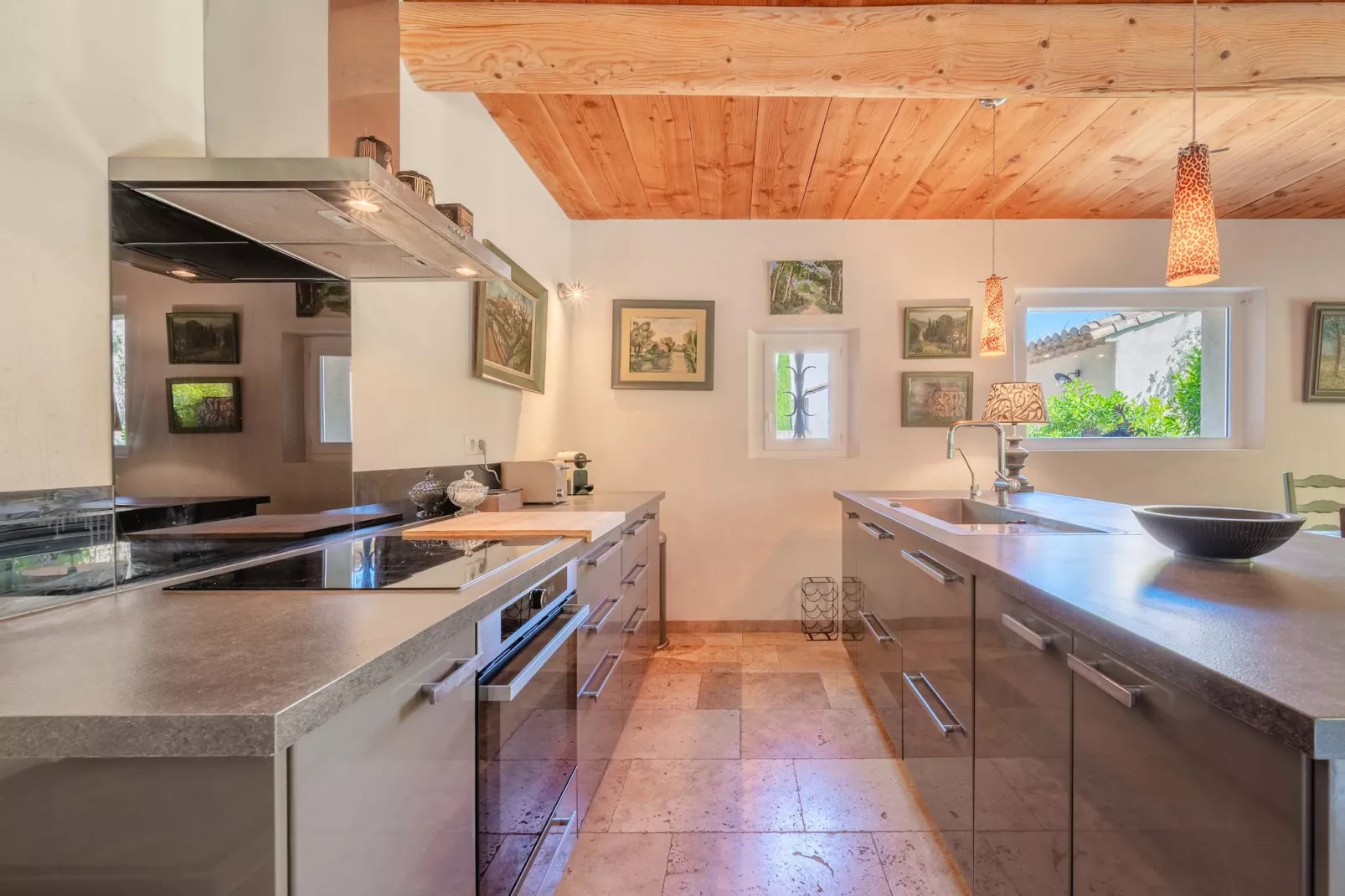 Mas authentique à Paradou Alpilles-Kitchen