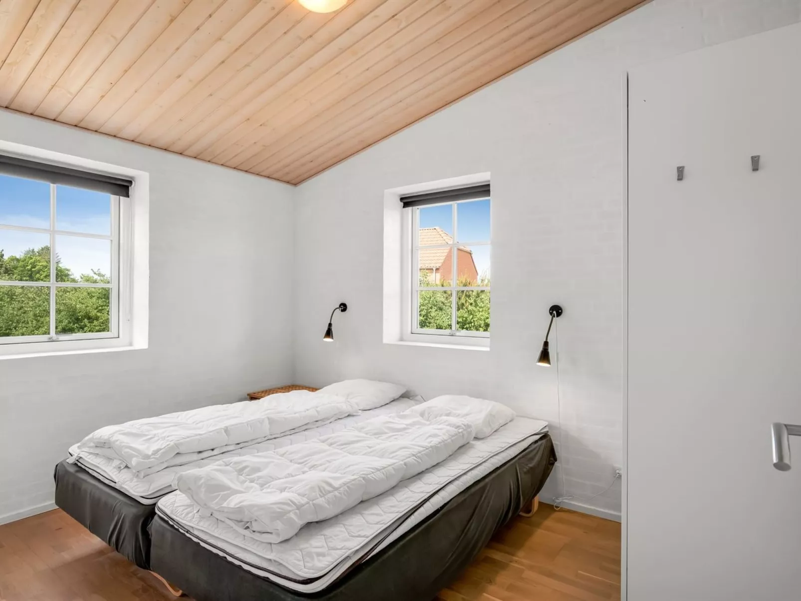 "Sod" - 3.2km from the sea