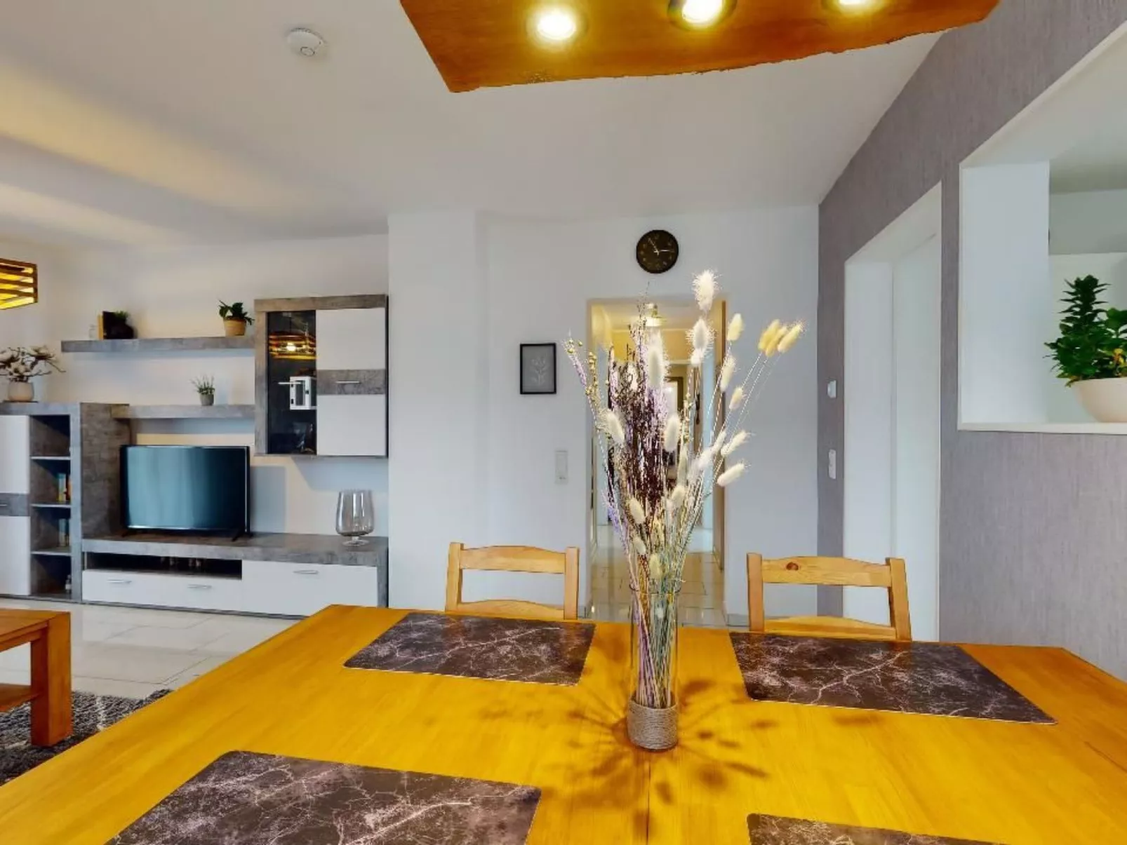 Helle Familienfreundliche Barrierefreie Wohnung