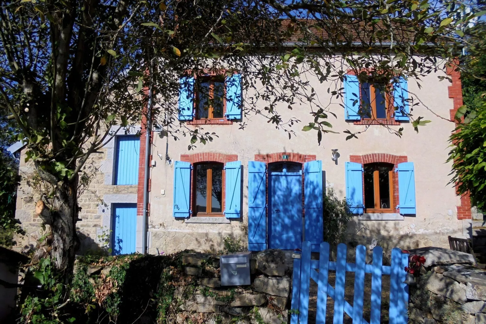 Chez André-Exterior summer