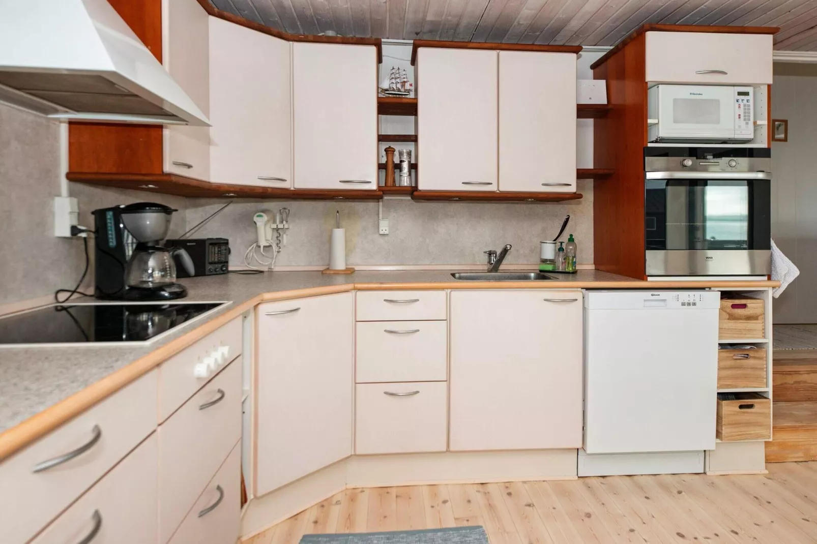 5 person holiday home in Juelsminde-By Traum