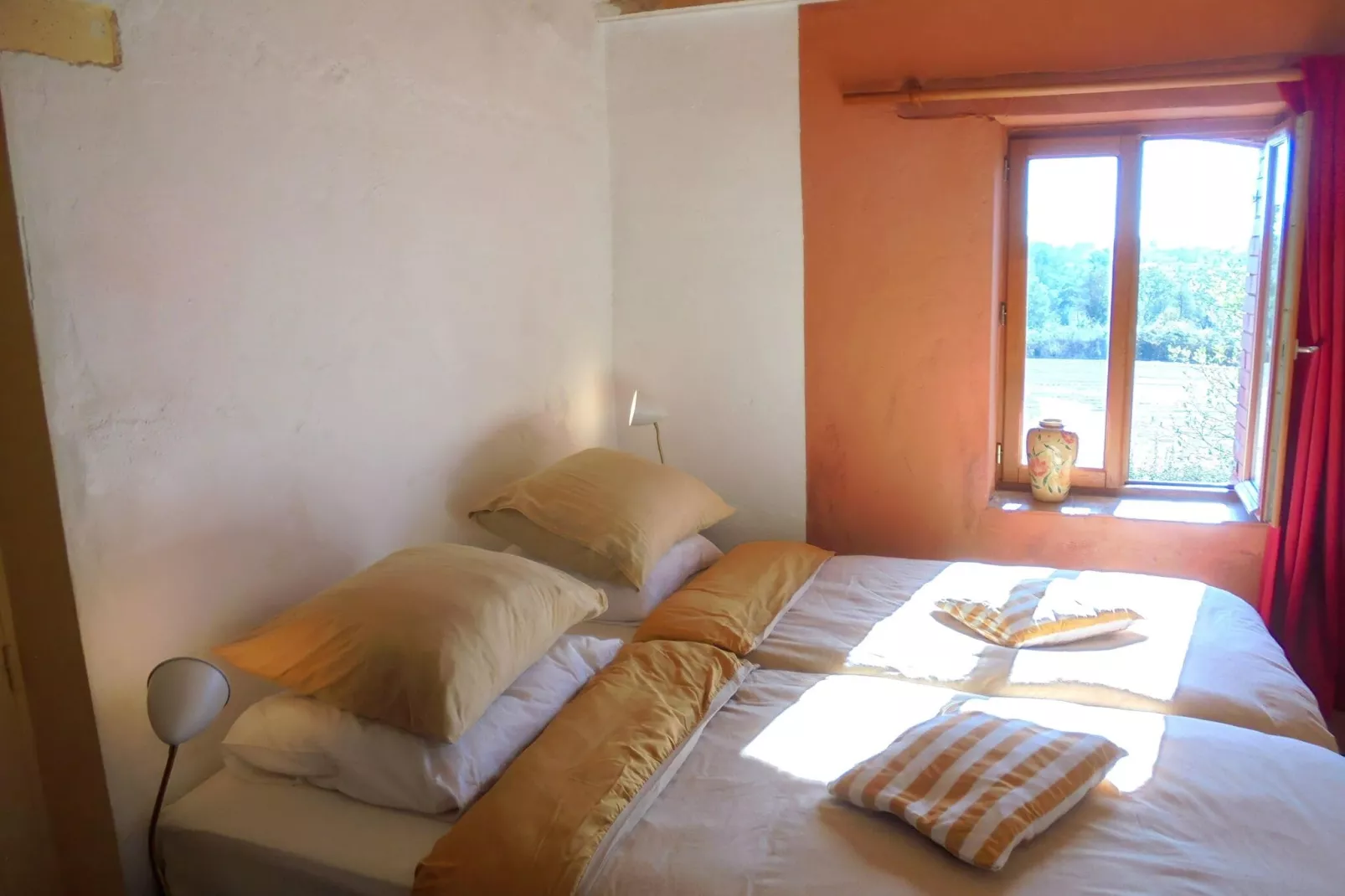 Chez André-Bedroom