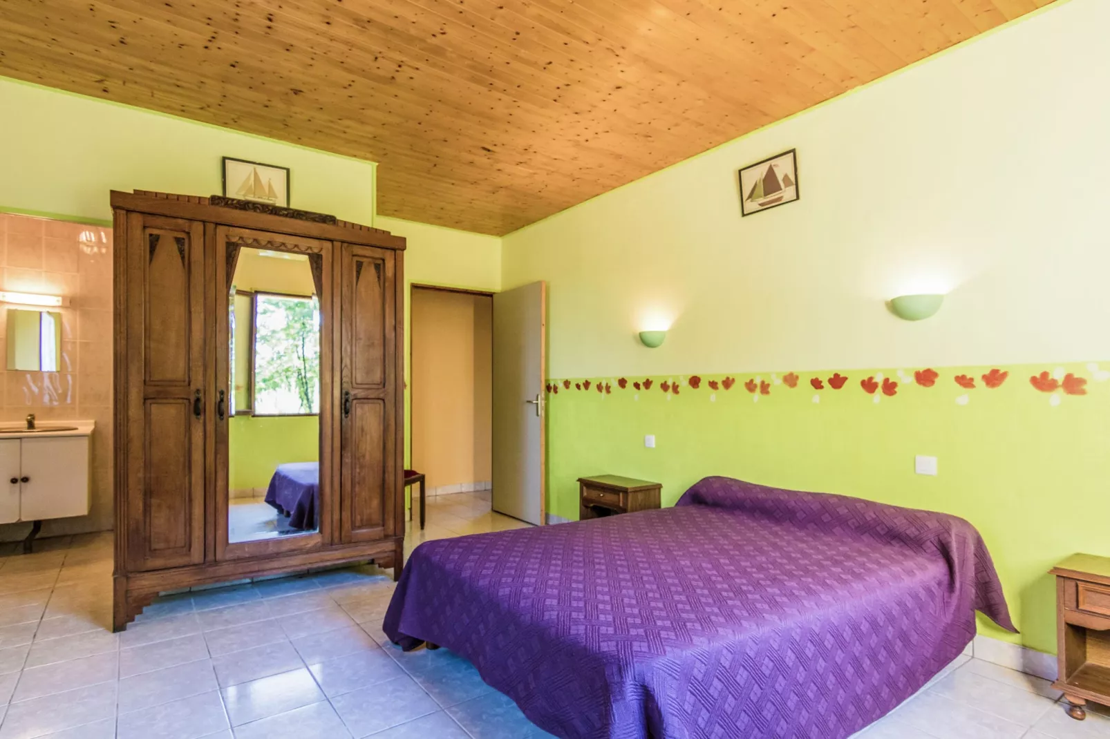 Salignac-Bedroom
