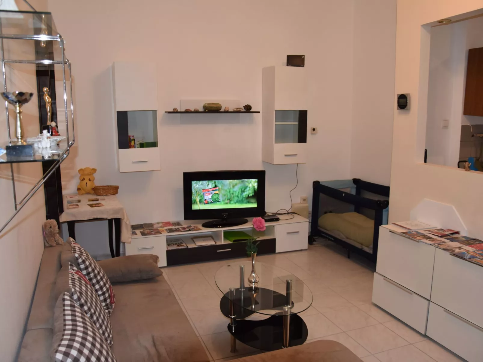 Charmante Wohnung in Fünfhaus mit Garten