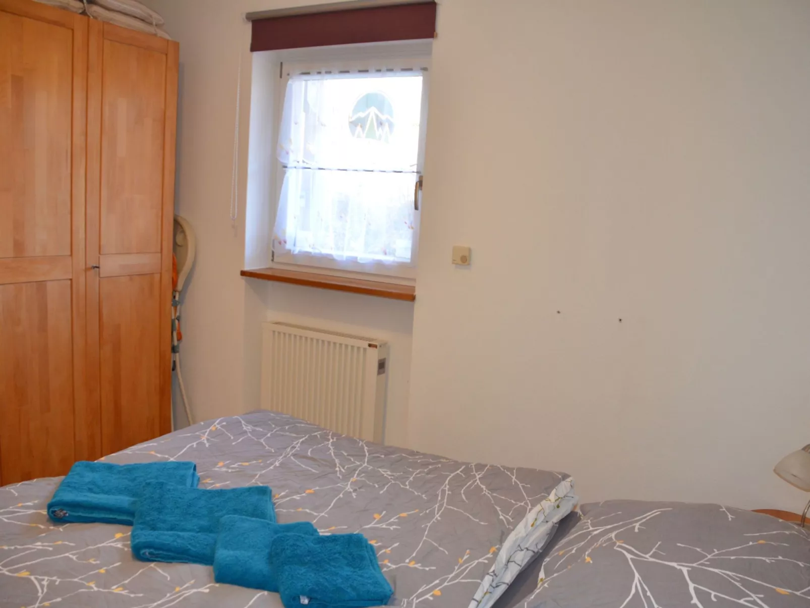 Gemütliche Wohnung in Berghäuser mit Kleinem Garten