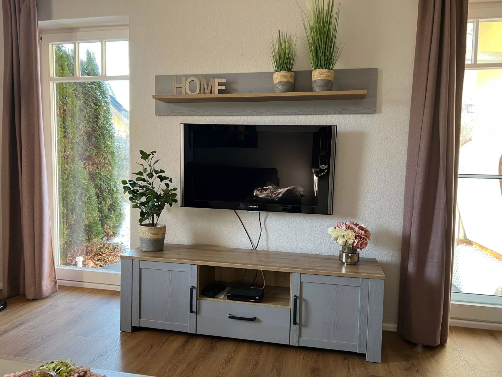 Traumhaft ruhige Ferienwohnung mit großem süd-west Garten in Strandnähe