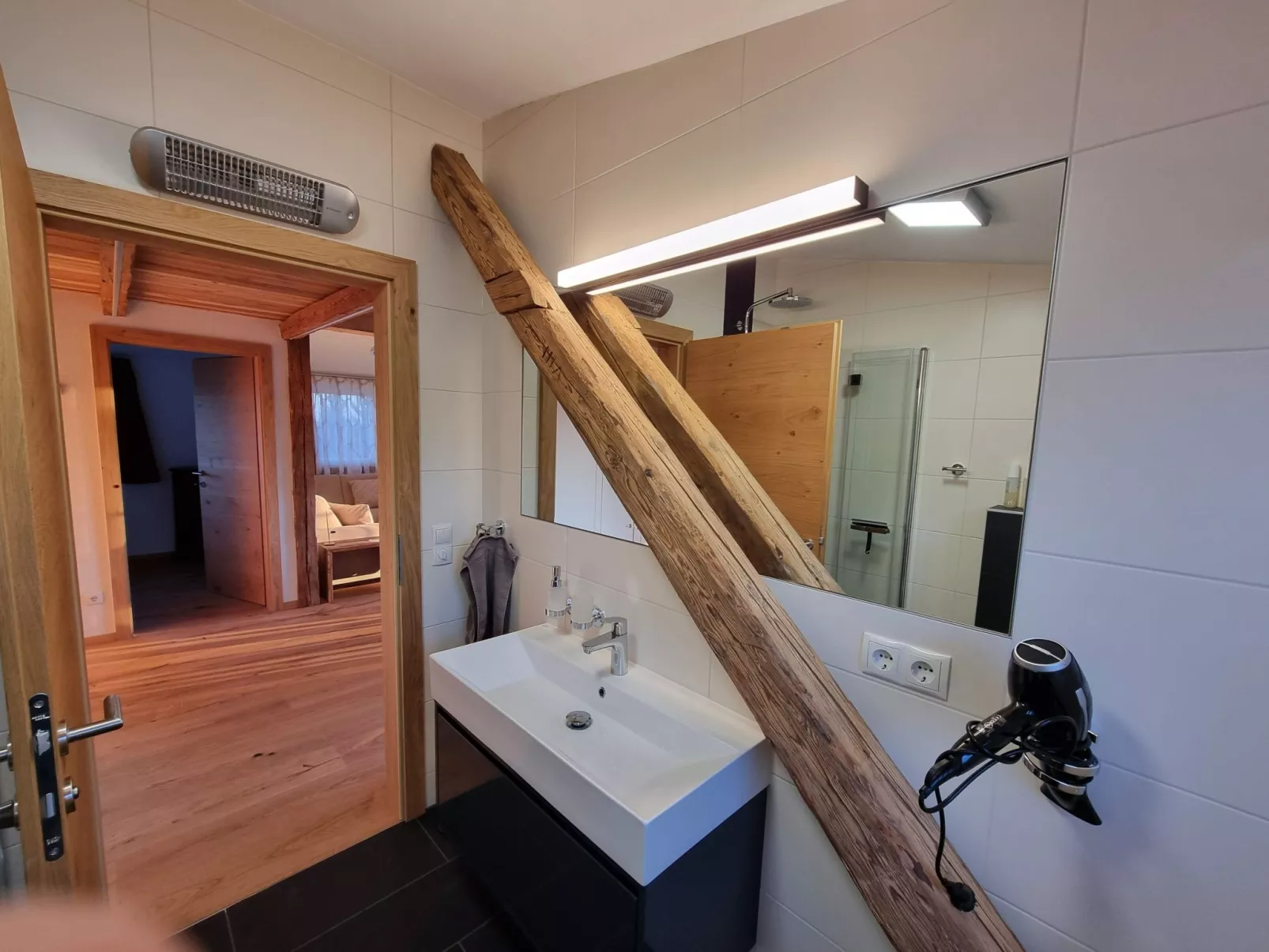 Appartement Apollo in der Wohlfühloase am Trausdorfberg mit Sauna Whirlpoolnutz