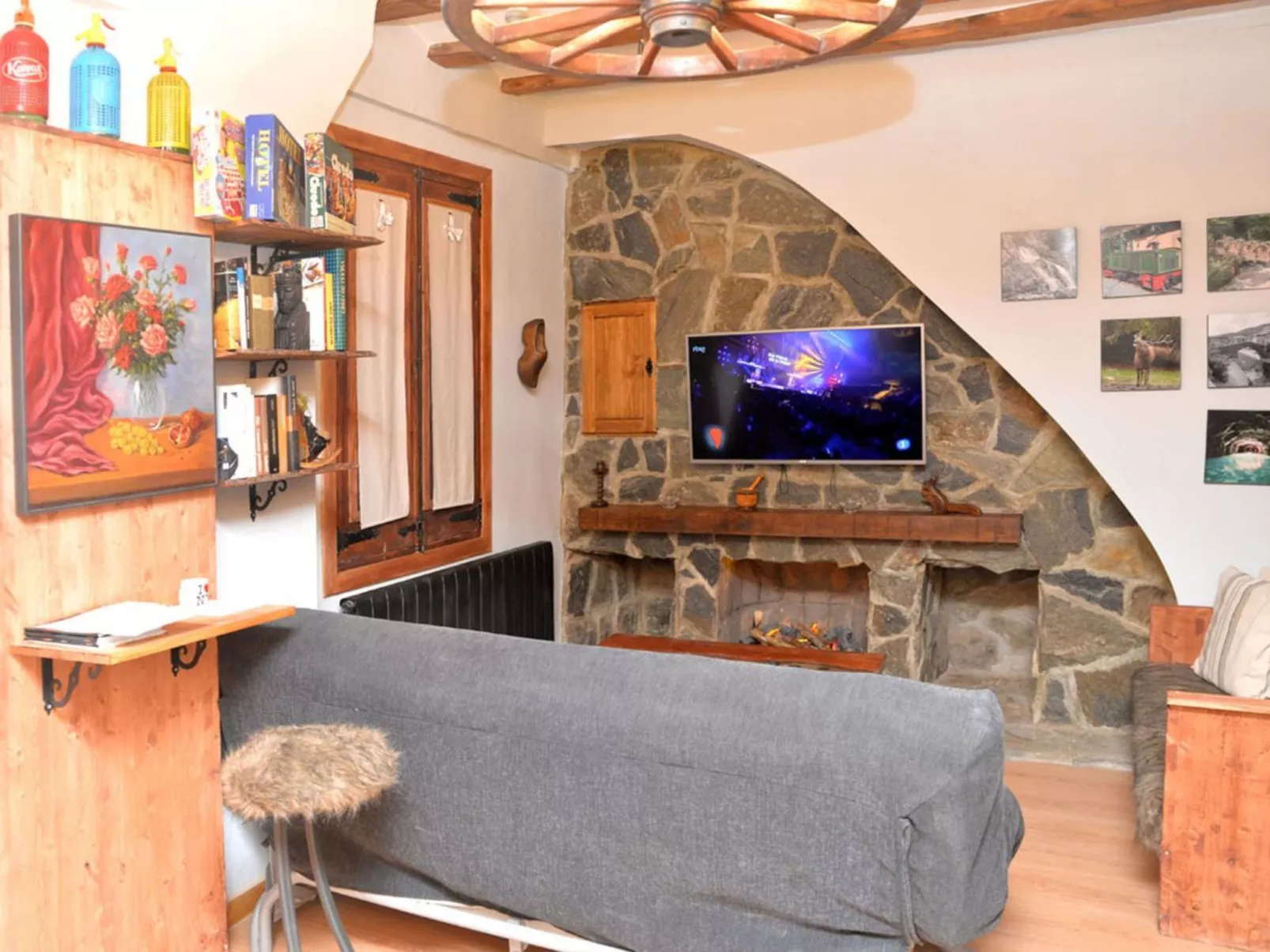 Rustikal-moderne Wohnung für 6 Personen - Pobla de Lillet