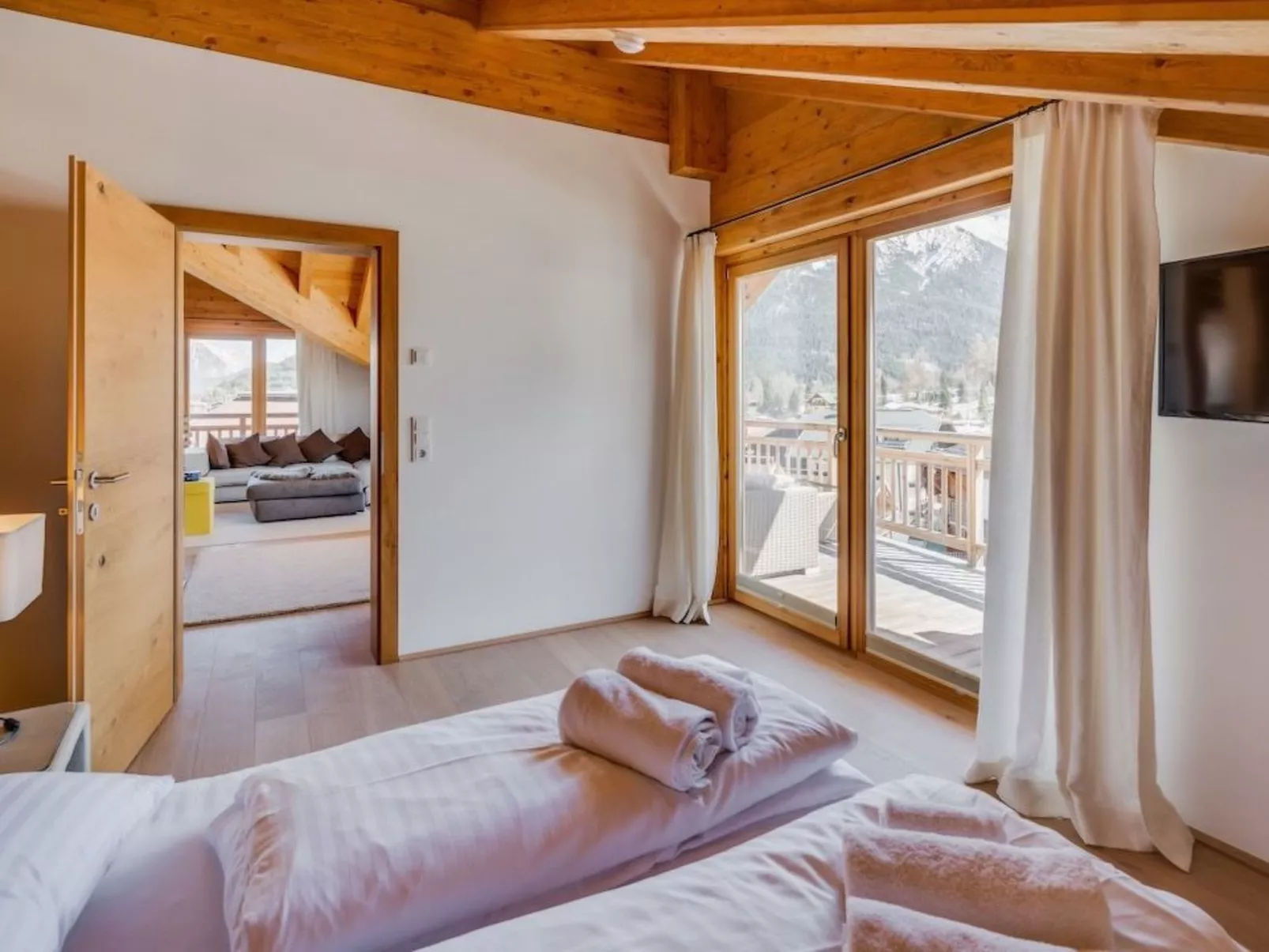 Luxus Chalet Bergblick - zentral in Seefeld, Tirol