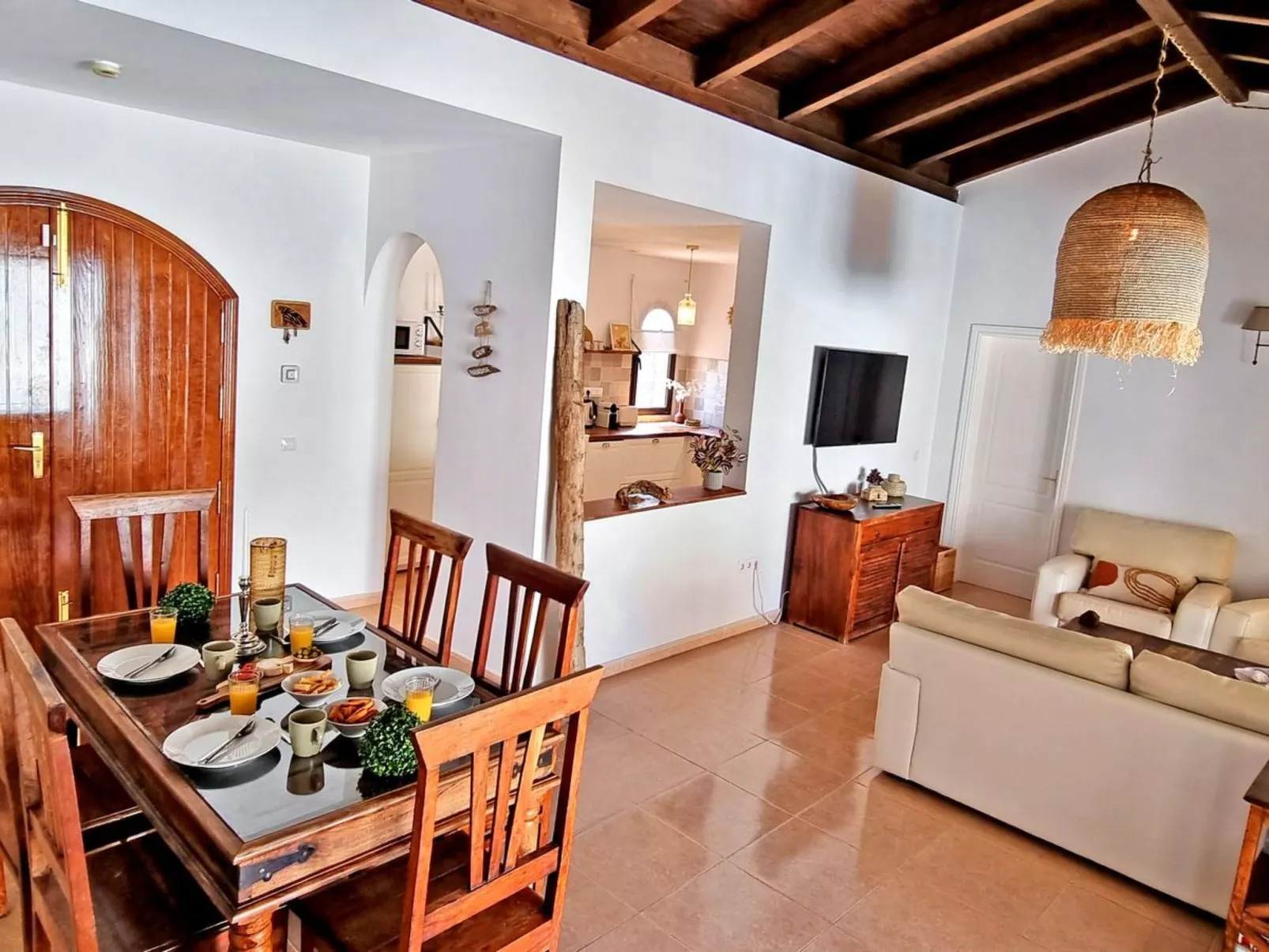 Komfortables Ferienhaus in Corralejo mit privatem Garten und beheiztem Pool