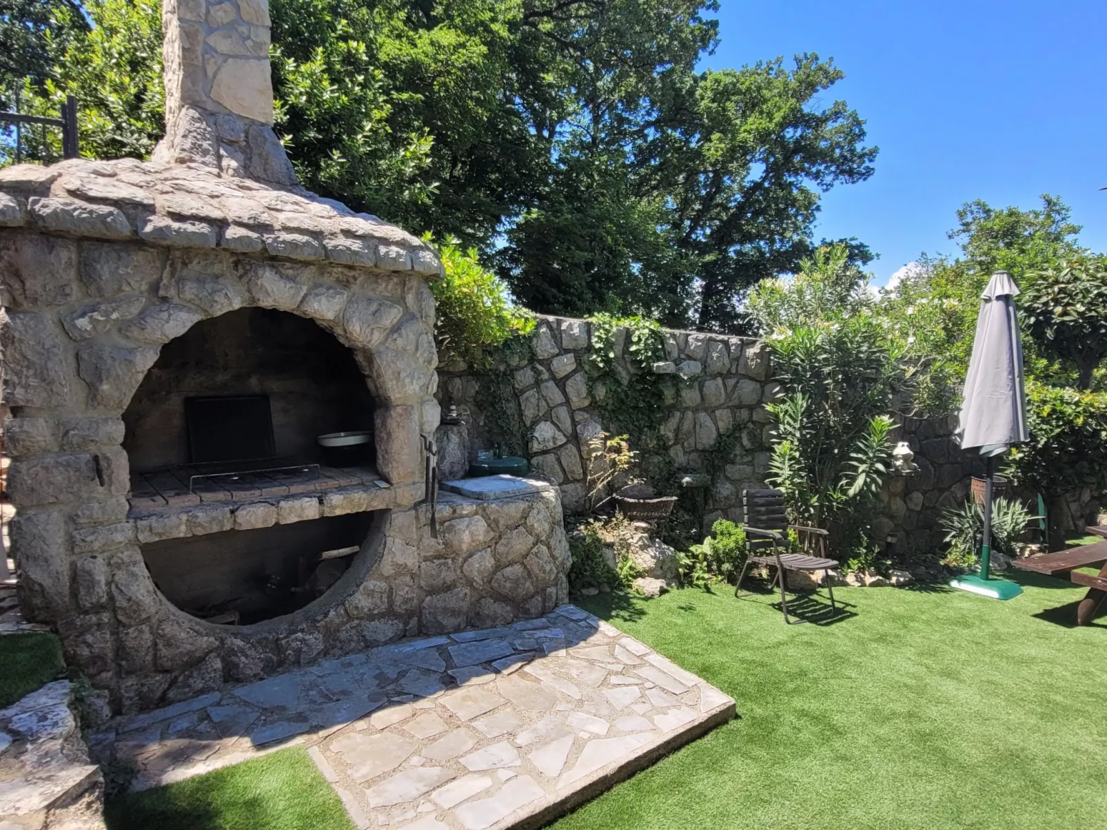 "Carla2" direkt am Strand