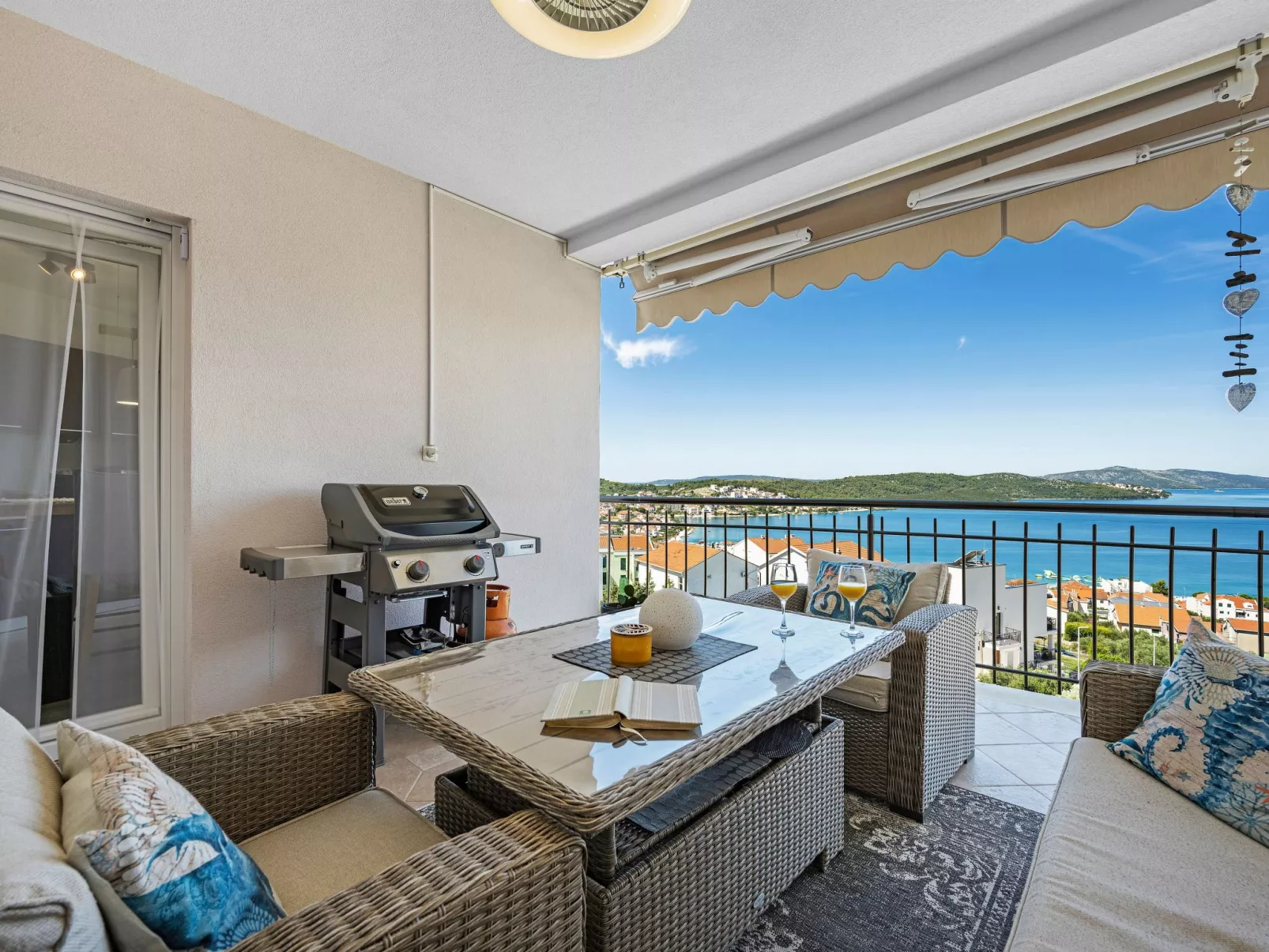 Meerblick-Apartment mit Pool Ciovo Breeze