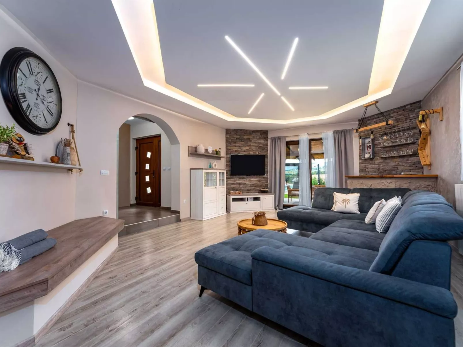 Ferienvilla mit Pool, ruhige Aria