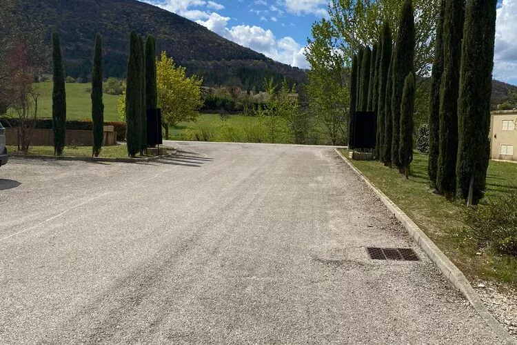 Résidence Les Sources - Montbrun-les-Bains // Apt T2 - 4 pers 2P4-Outdoor