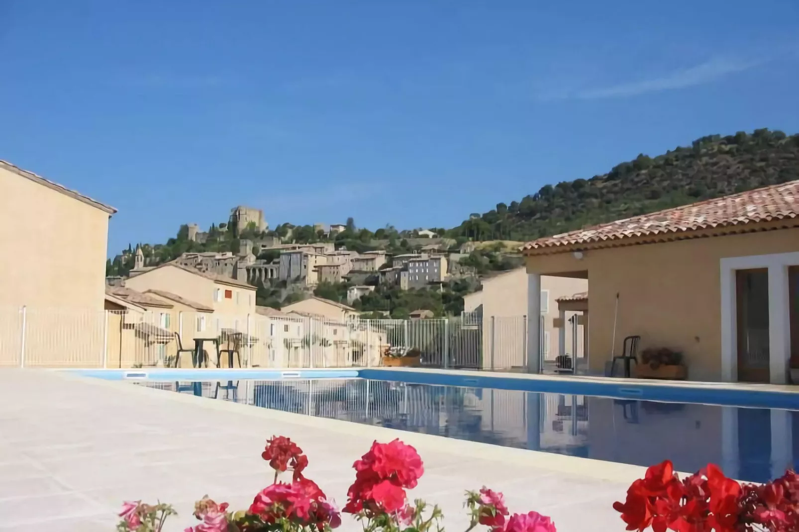 Résidence Les Sources - Montbrun-les-Bains // Apt T3 - 6 pers  3P6-Pool