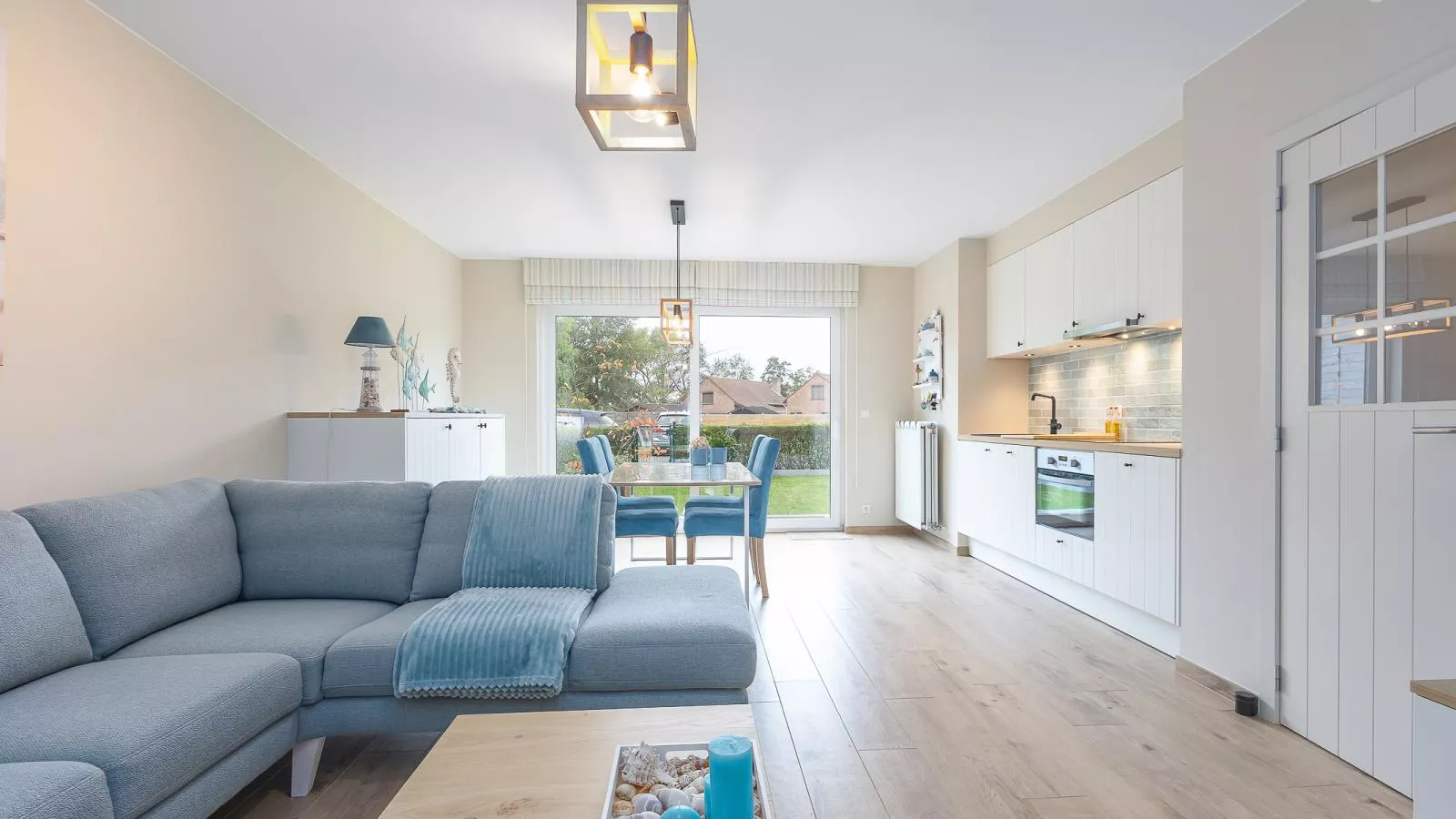 Lotus - 0003 + park. 3