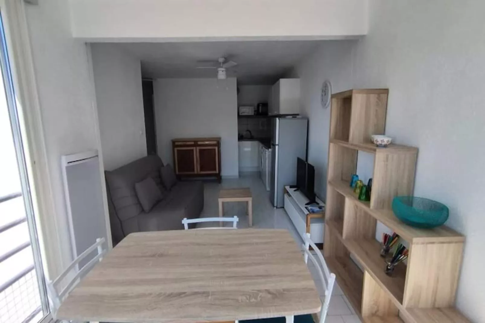 Le Douillet Sur Le Port Et La Plage