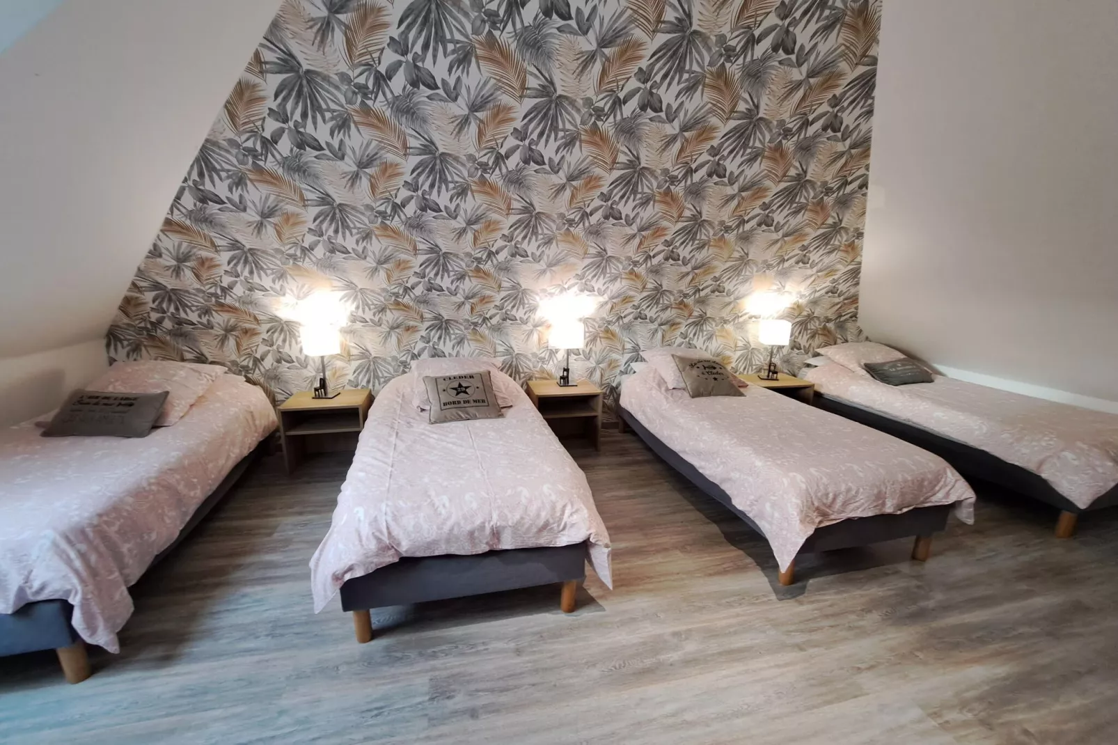 Ferienhaus mit Meerblick Cléder 10 Pers-Bedroom