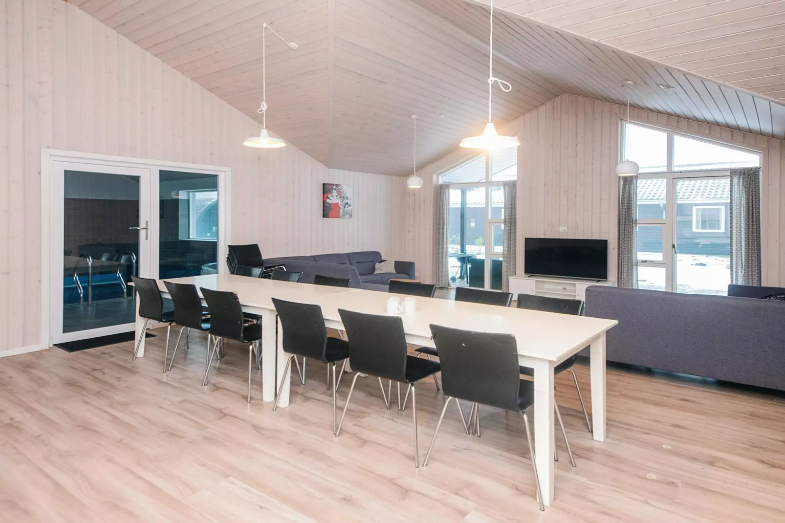 Summer house with pool, sauna-Indoor