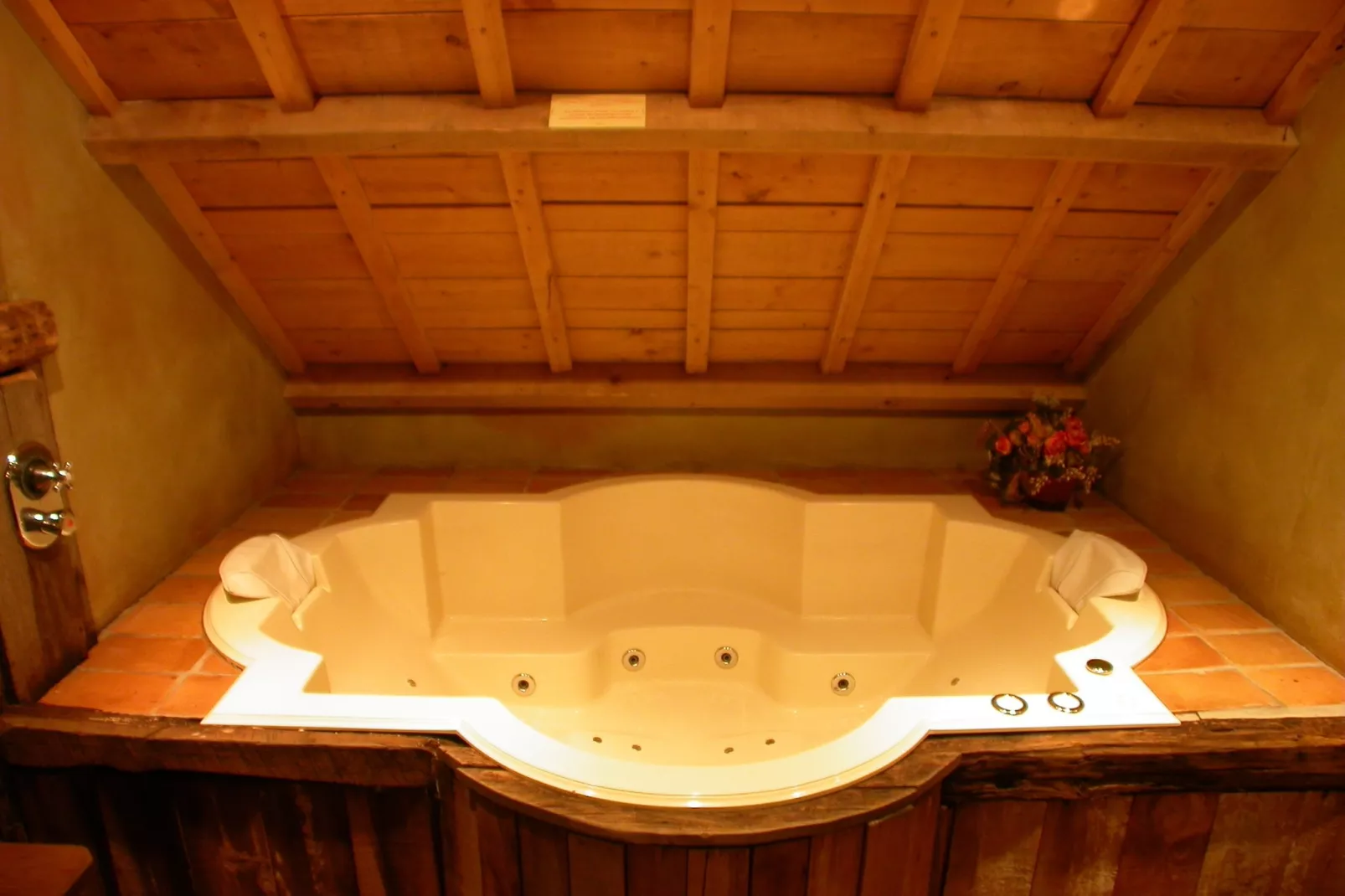 GÎTE CONTES DE SALME Lodge des Contes-équipements