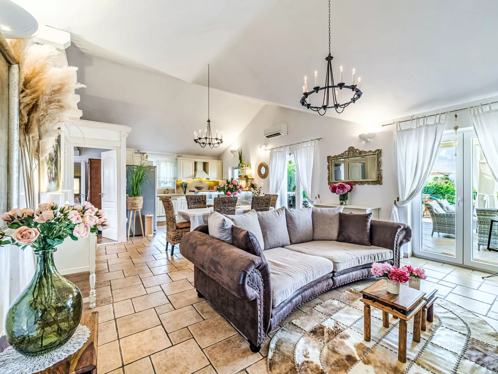 Villa Mutnik-Drinnen