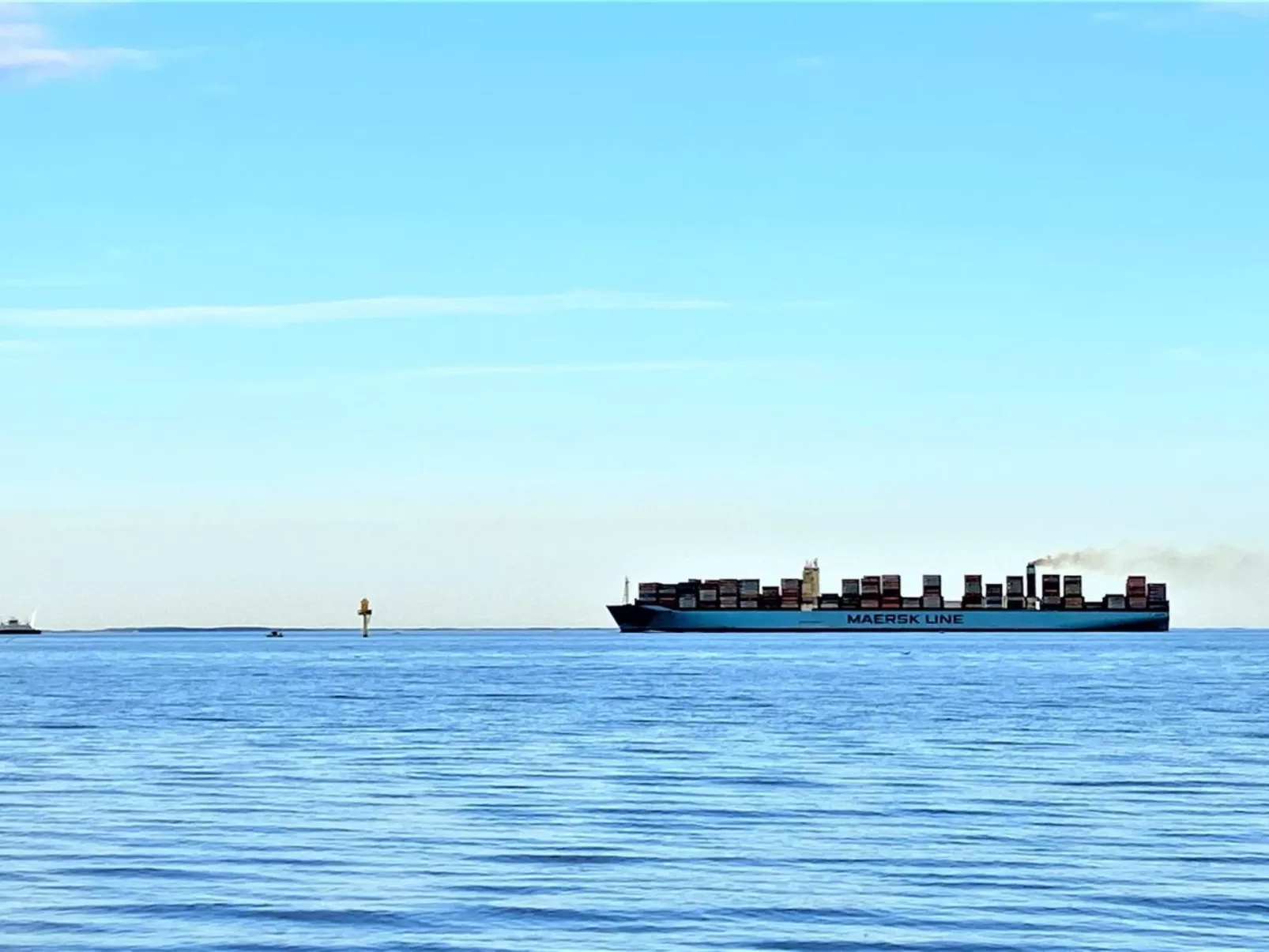 "Flicka" - 275m from the sea-Draußen