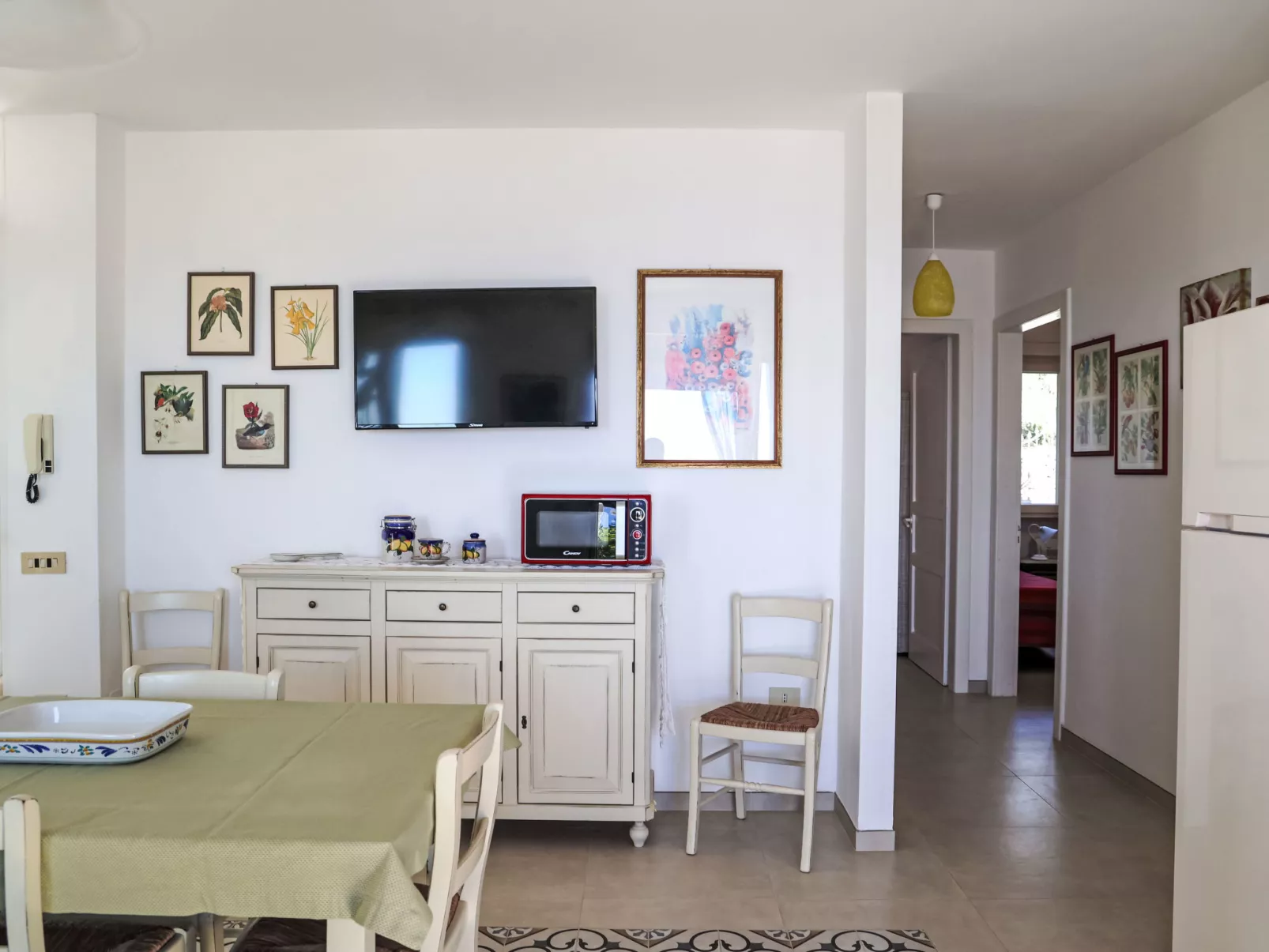 Cicala-Villa Anna-Drinnen