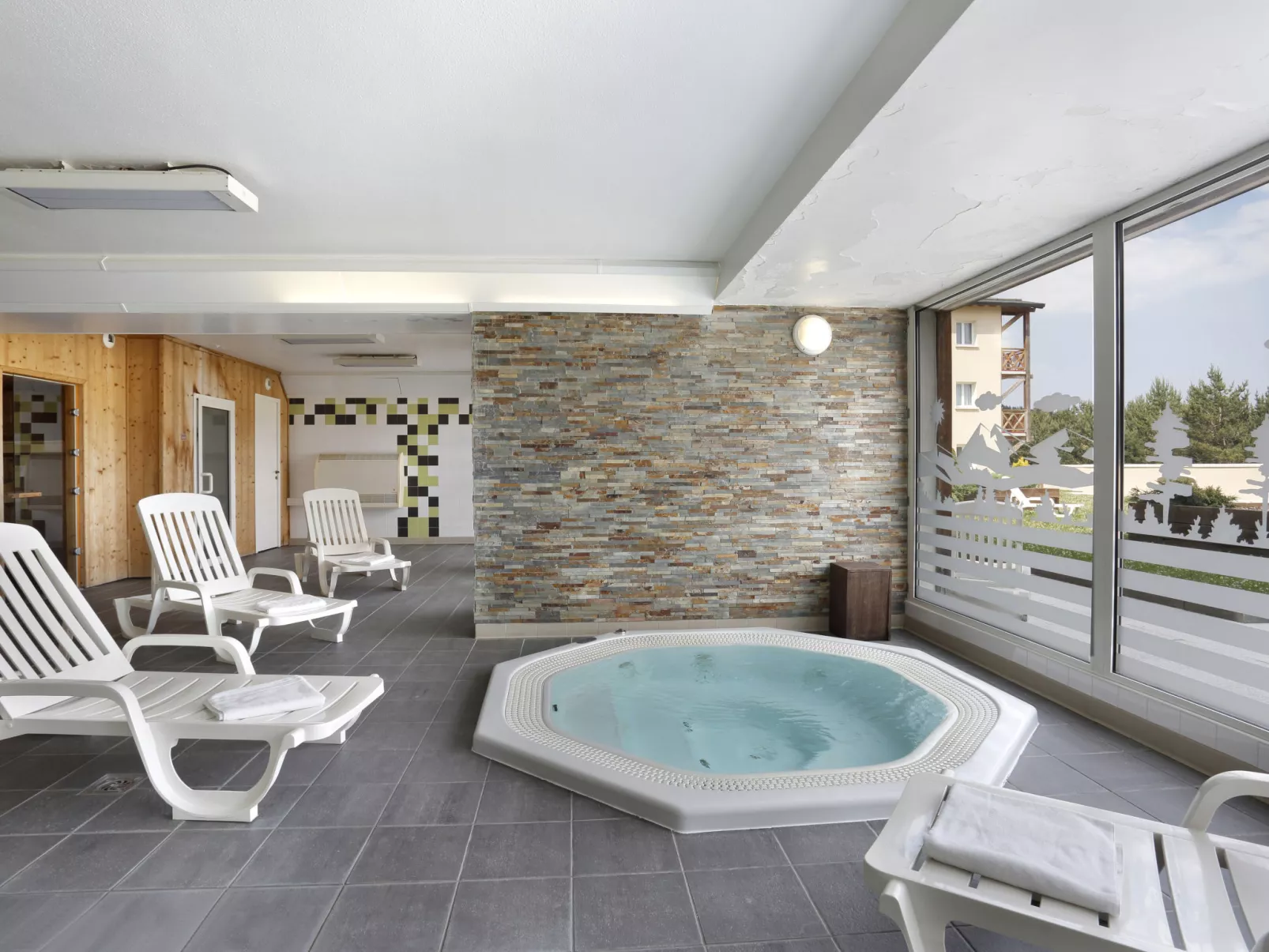 Appart Vacances Pyrénées 2000-Inside