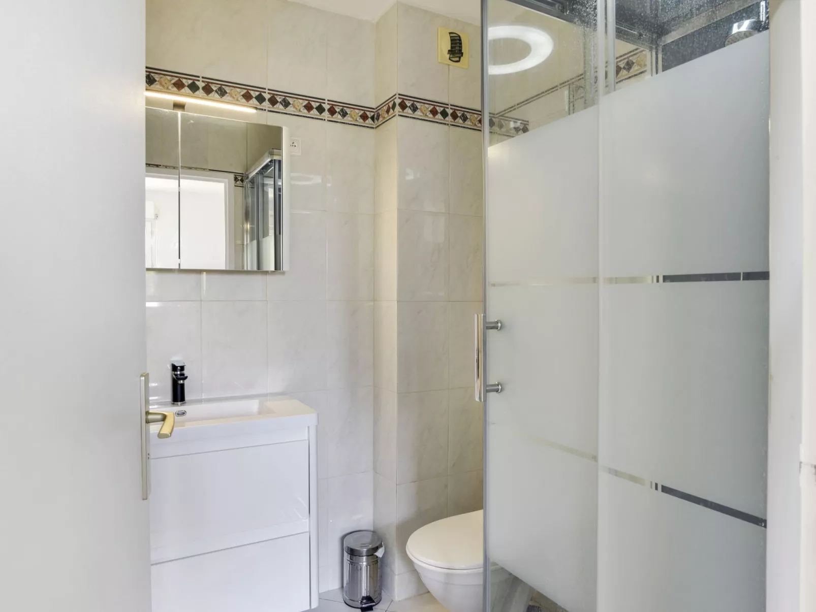 Cimiez Les Pins - Drinnen