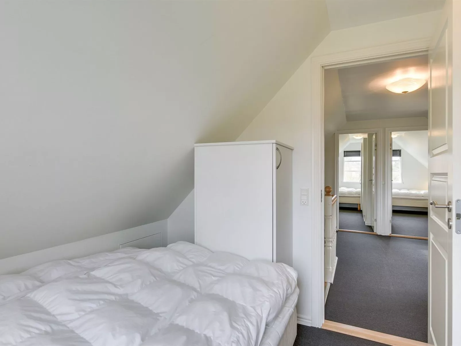 "Benita" - 400m to the fjord-Dedans