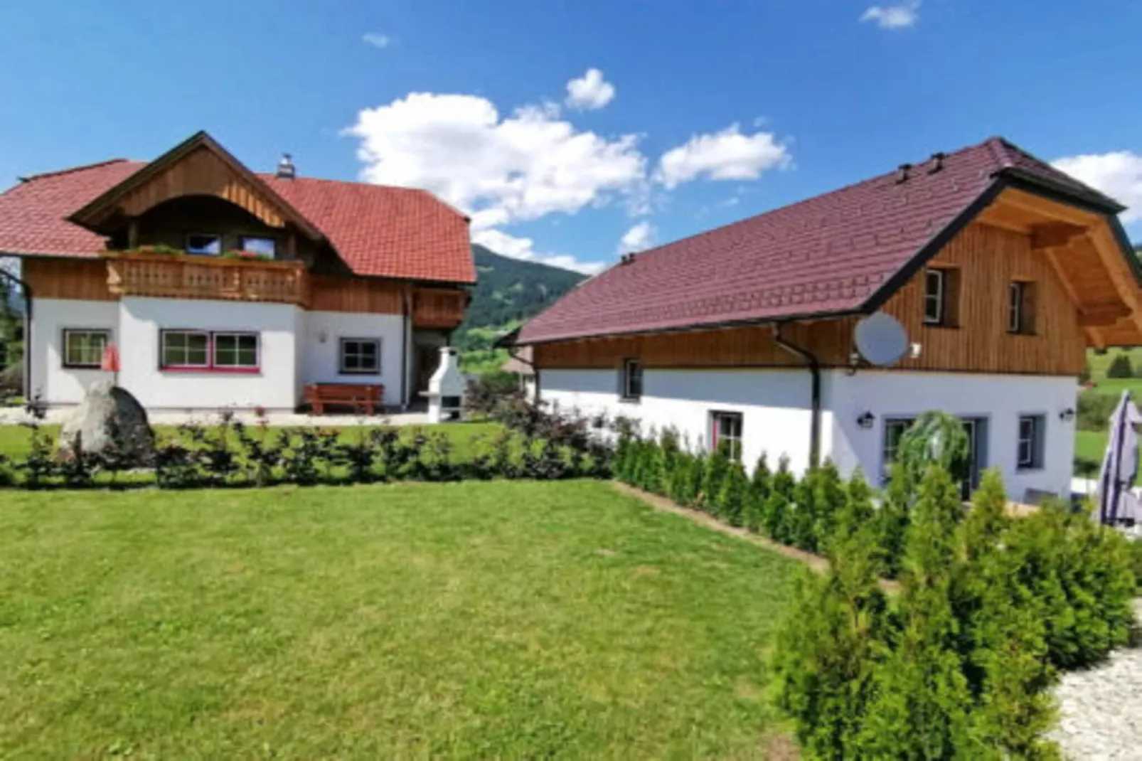 Ferienhaus Weißpriach-Außenbereich Sommer