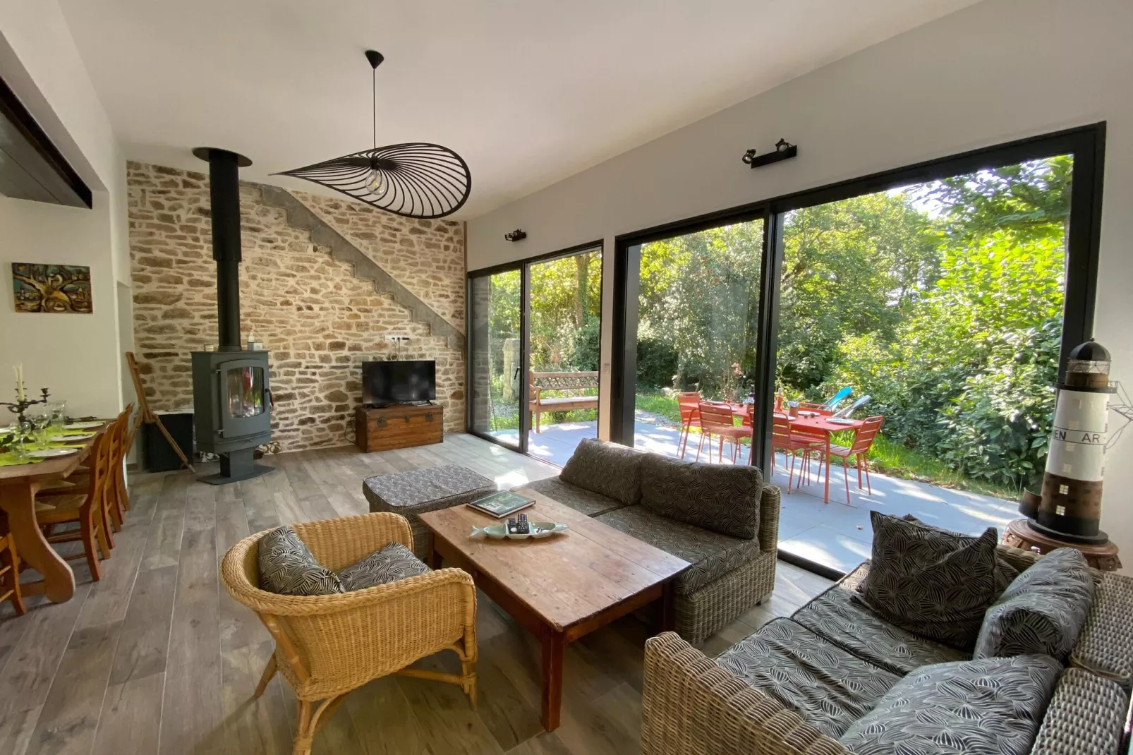 Superbe maison de vacances 250m plage Kerfany-les-Pins les magasins-Wohnzimmer