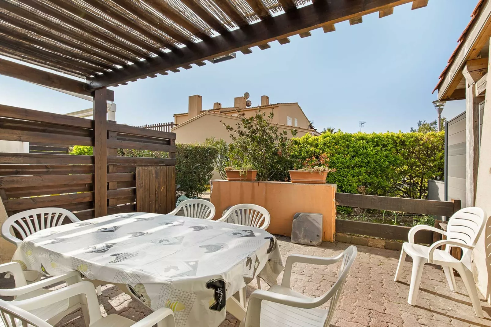 Port La Roquille N°124 - 2P6 - Terrace