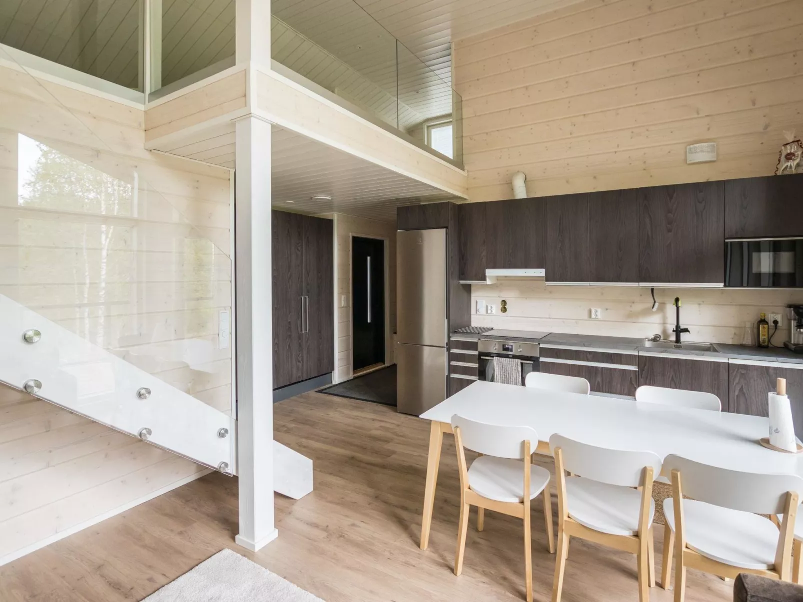 Rikinänranta a-Dedans