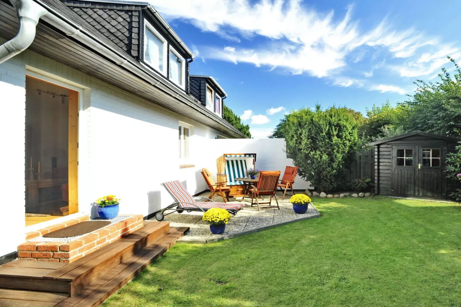 284171-Jardins en été