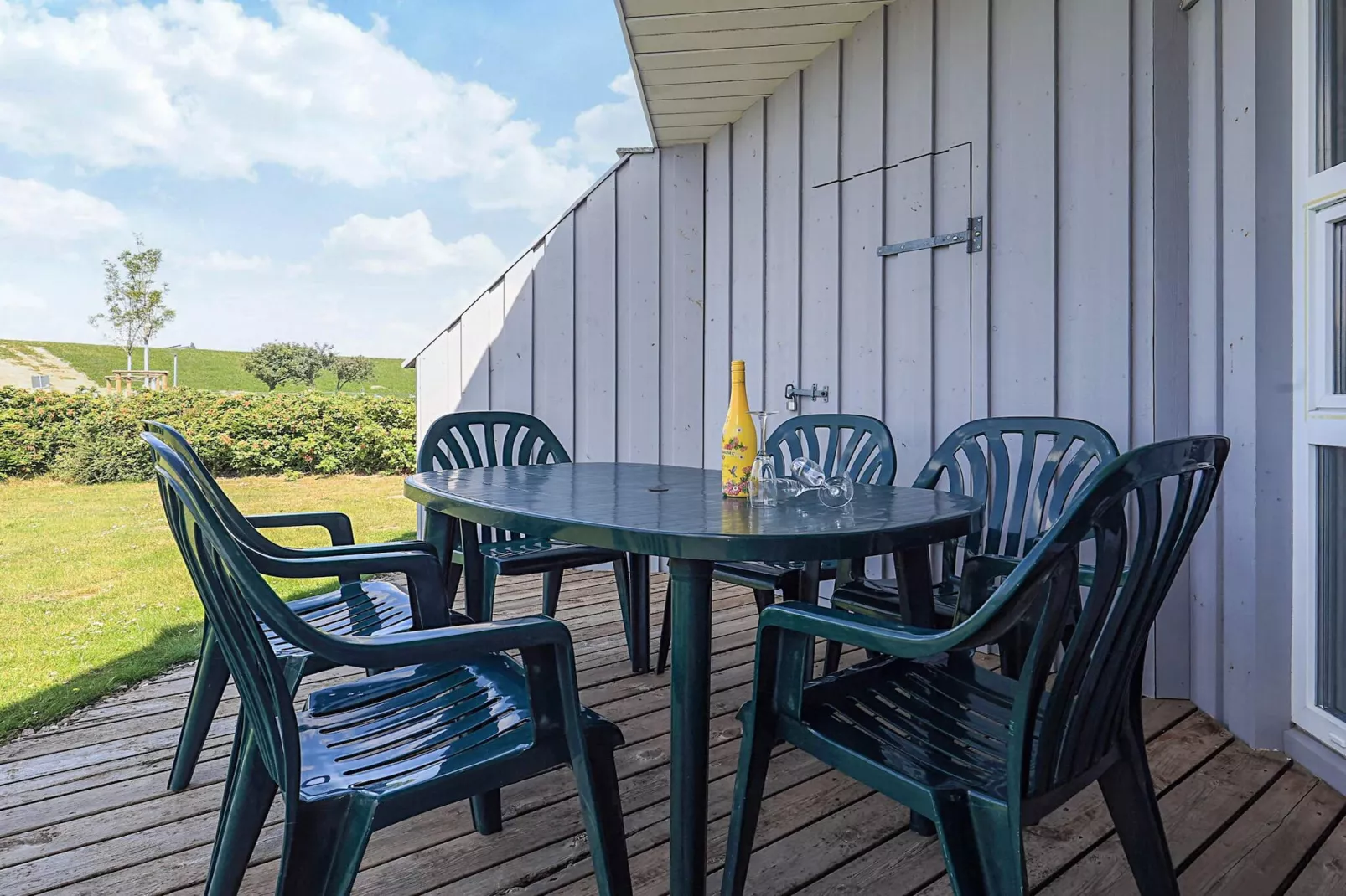 4 Sterne Ferienhaus in FRIEDRICHKOOG-Im Freien