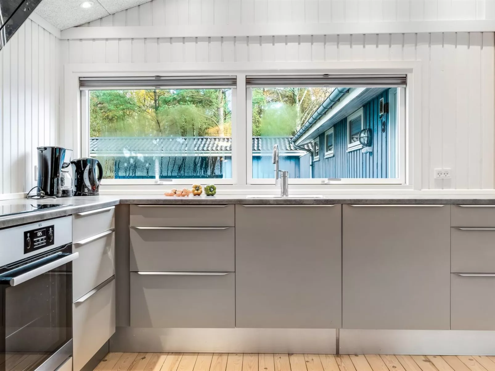 "Alika" - 300m from the sea - Inside