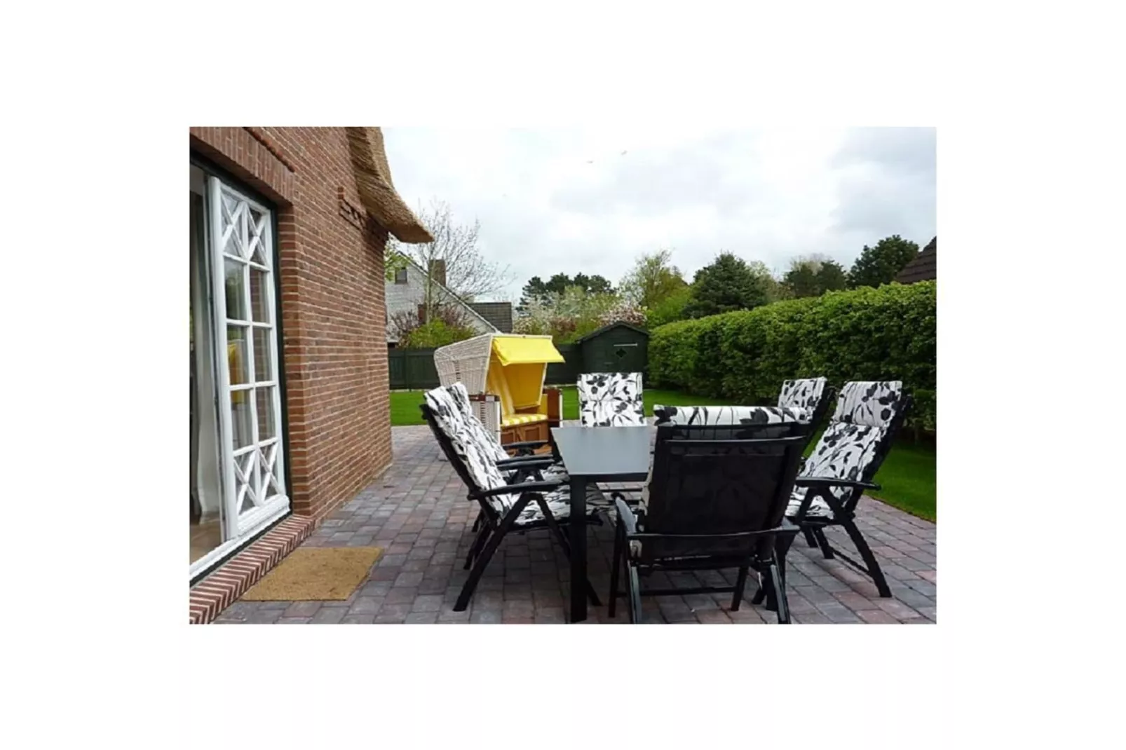 241454-Terrasse / balcon