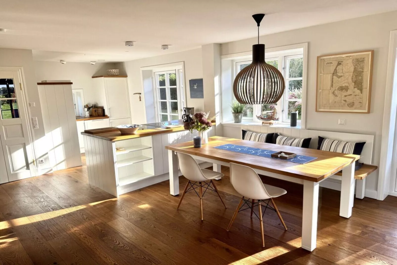 743418-Salle à manger