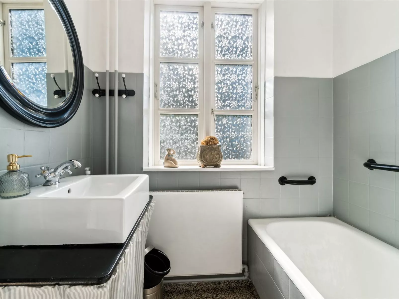 "Tuva" - 3.6km from the sea-Inside