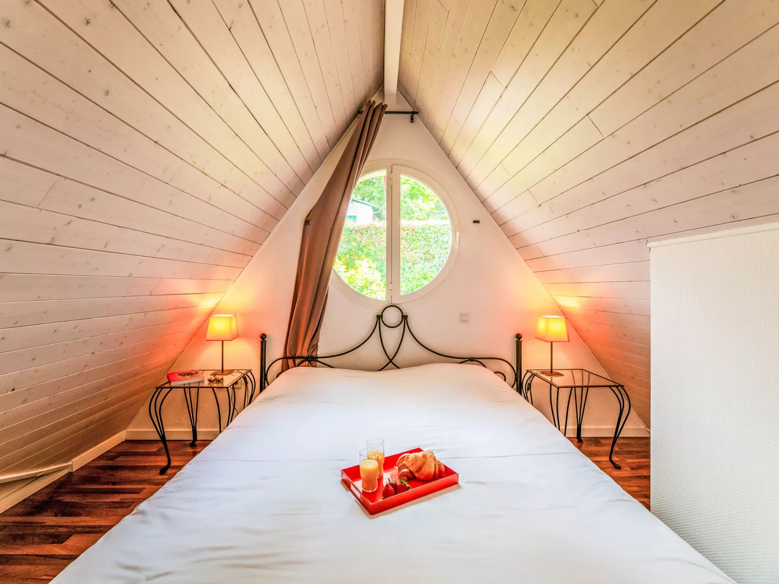 Le Jardin Mauresque-Inside