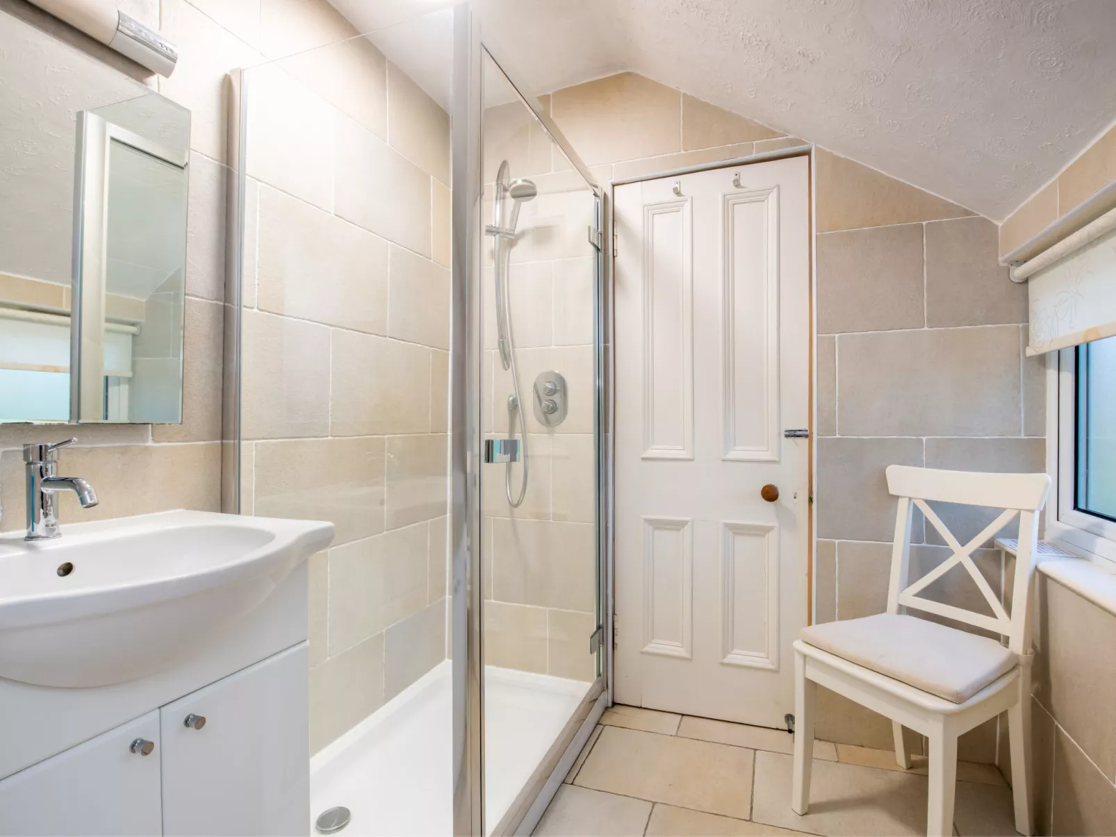 Netherwood - Drinnen