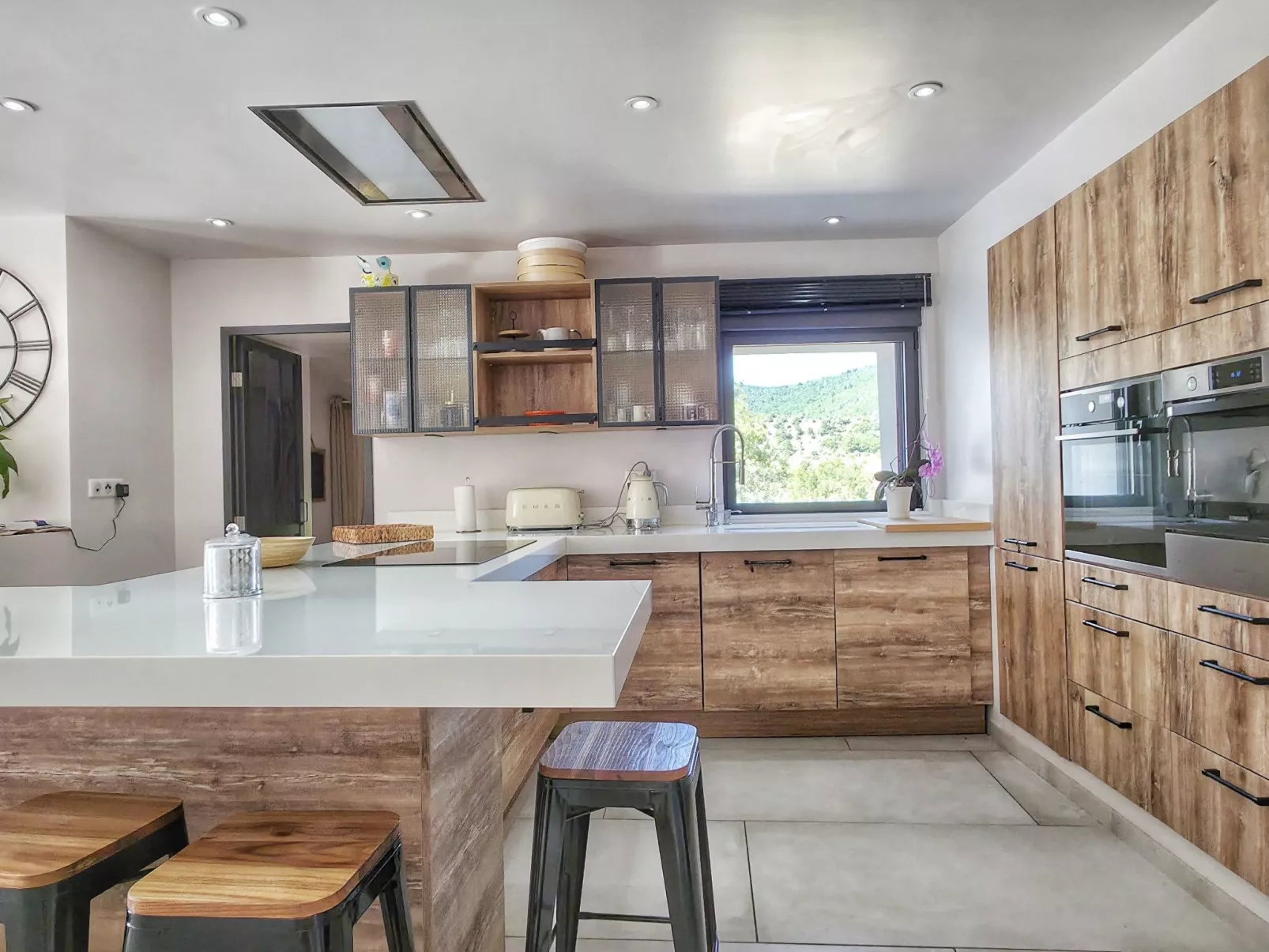 Bauernhaus aus Stein mit schöner Aussicht "Mas de Lysis". - Image-tags.info